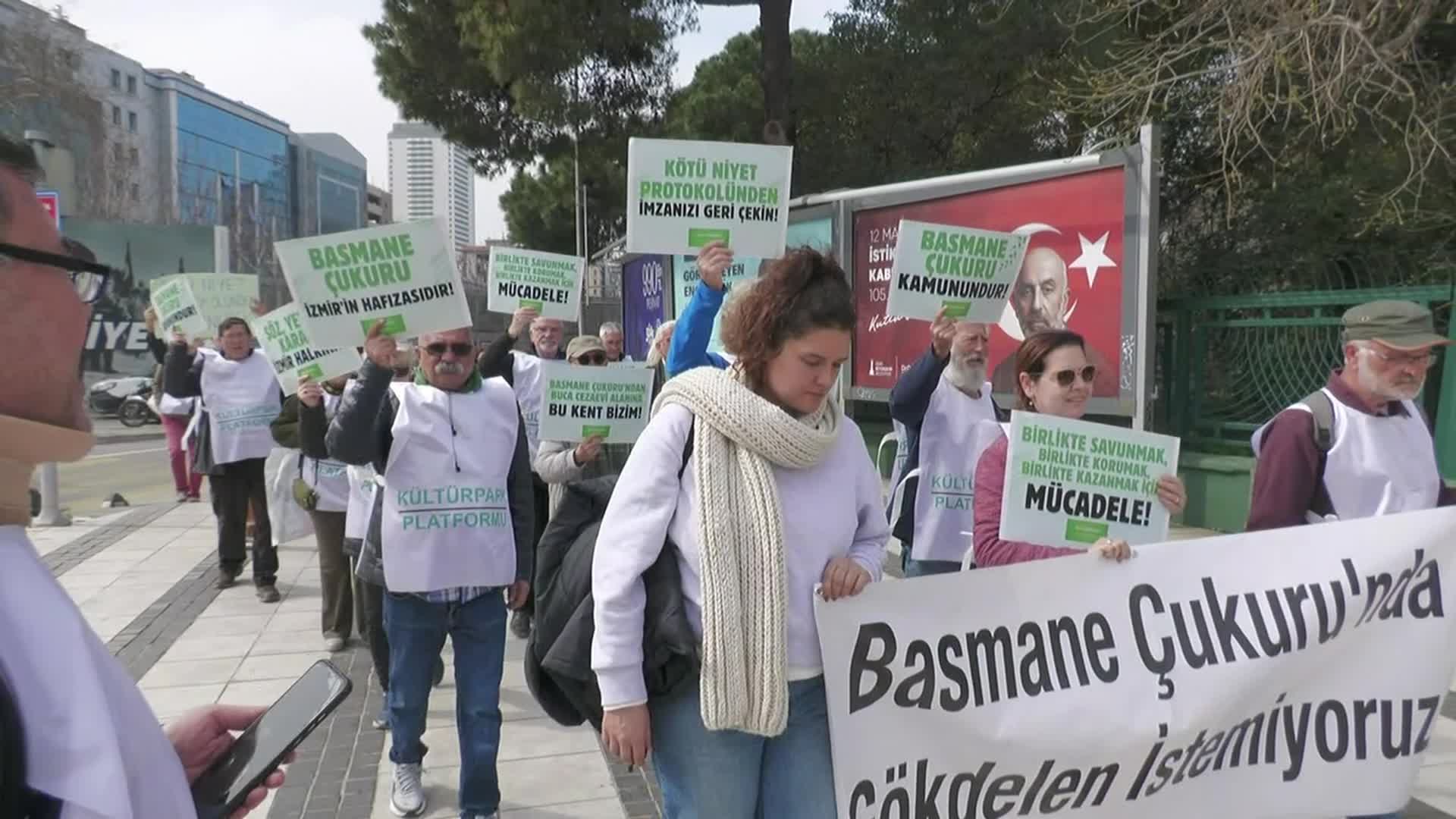 Kültürpark Platformu'ndan İzmir Büyükşehir Belediyesi'ne 'Basmane Çukuru' çağrısı: Yargı süreci sonuçlanana kadar adım atılmamalı