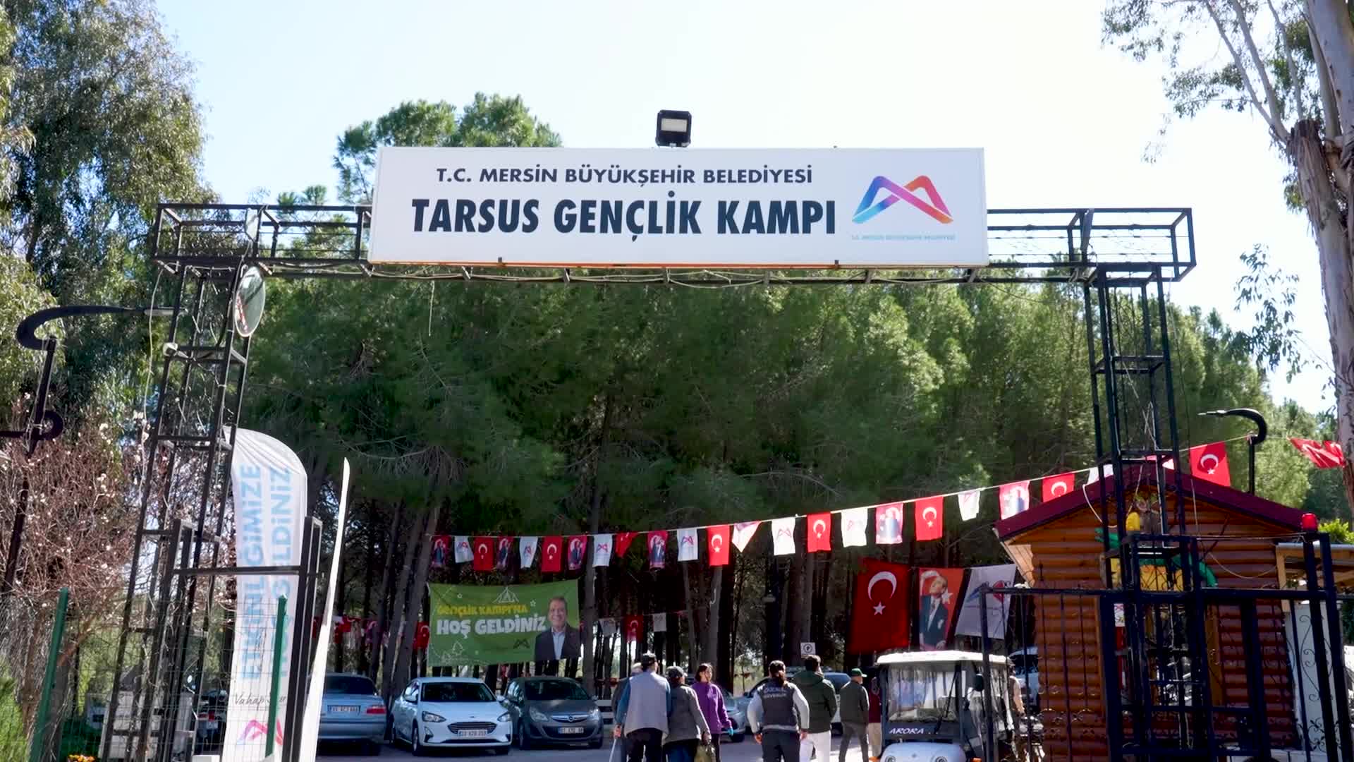 Mersin Büyükşehir Belediyesi, Tarsus Gençlik Kampı’nda üç kuşağı bir araya getirdi