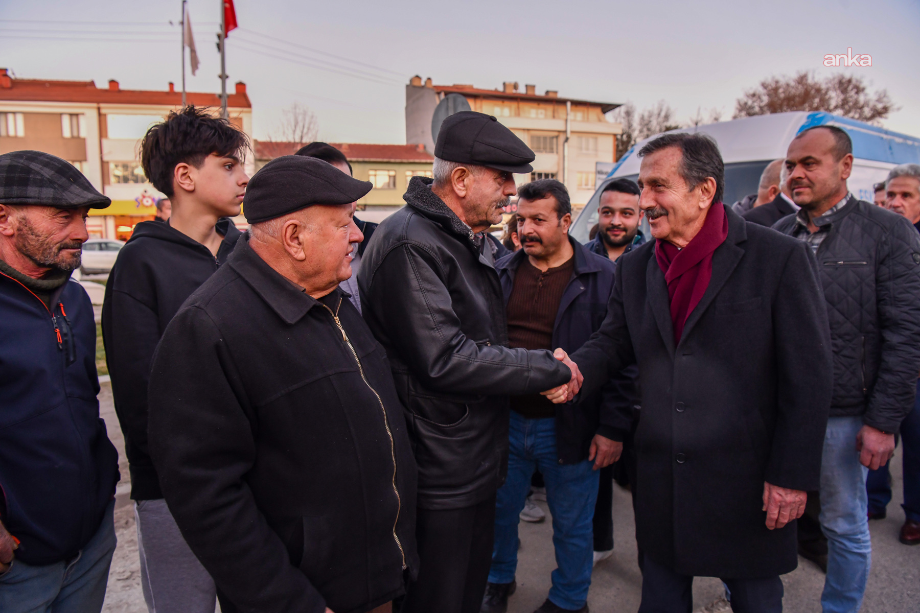 Tepebaşı Muttalip Mahallesi’nde 2 bin vatandaş birlikte oruç açtı
