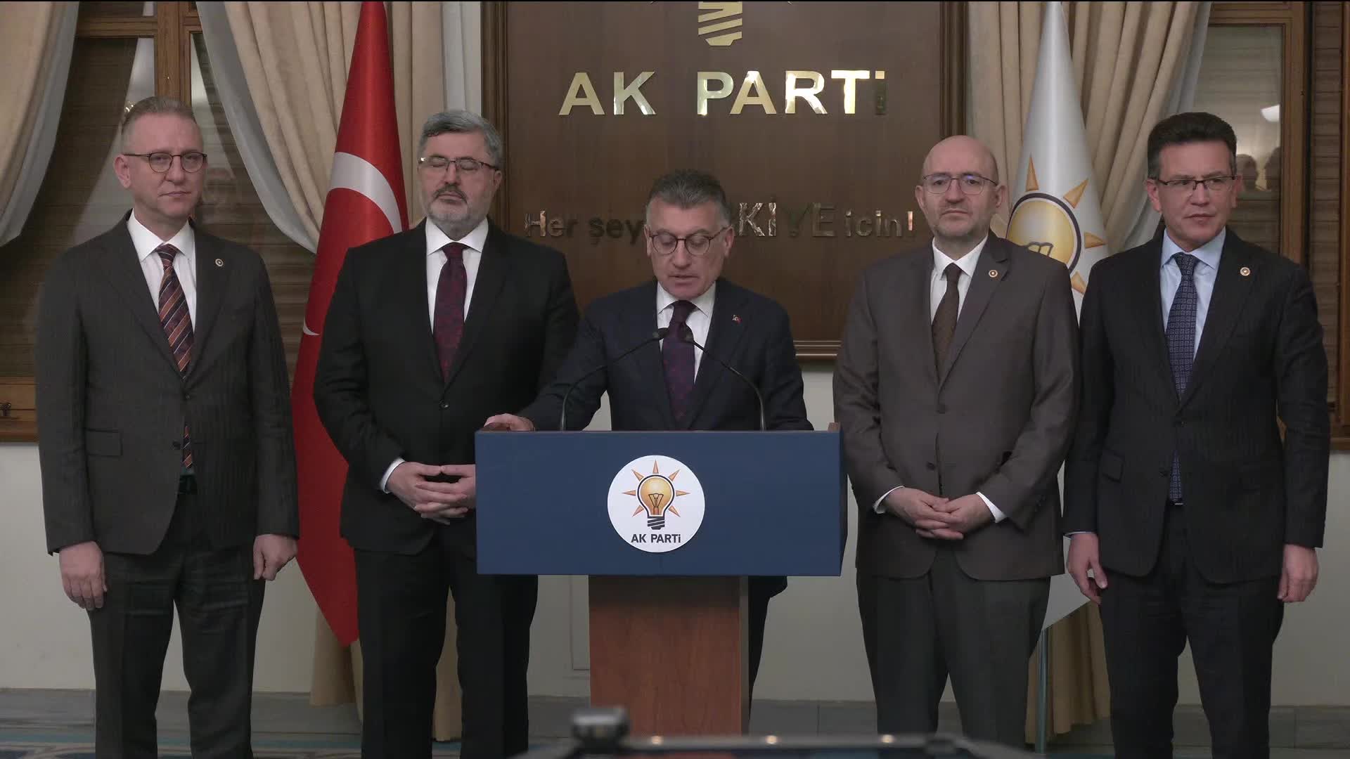 Abdullah Güler'den 'İBB Davası'nın TRT'den yayınlanması' talebine yanıt: "TRT'den yayınlanınca ne olmuş olacak? Kamuoyu TRT'de yayınlanmasını değil iddianamede yer alanları merak ediyor"