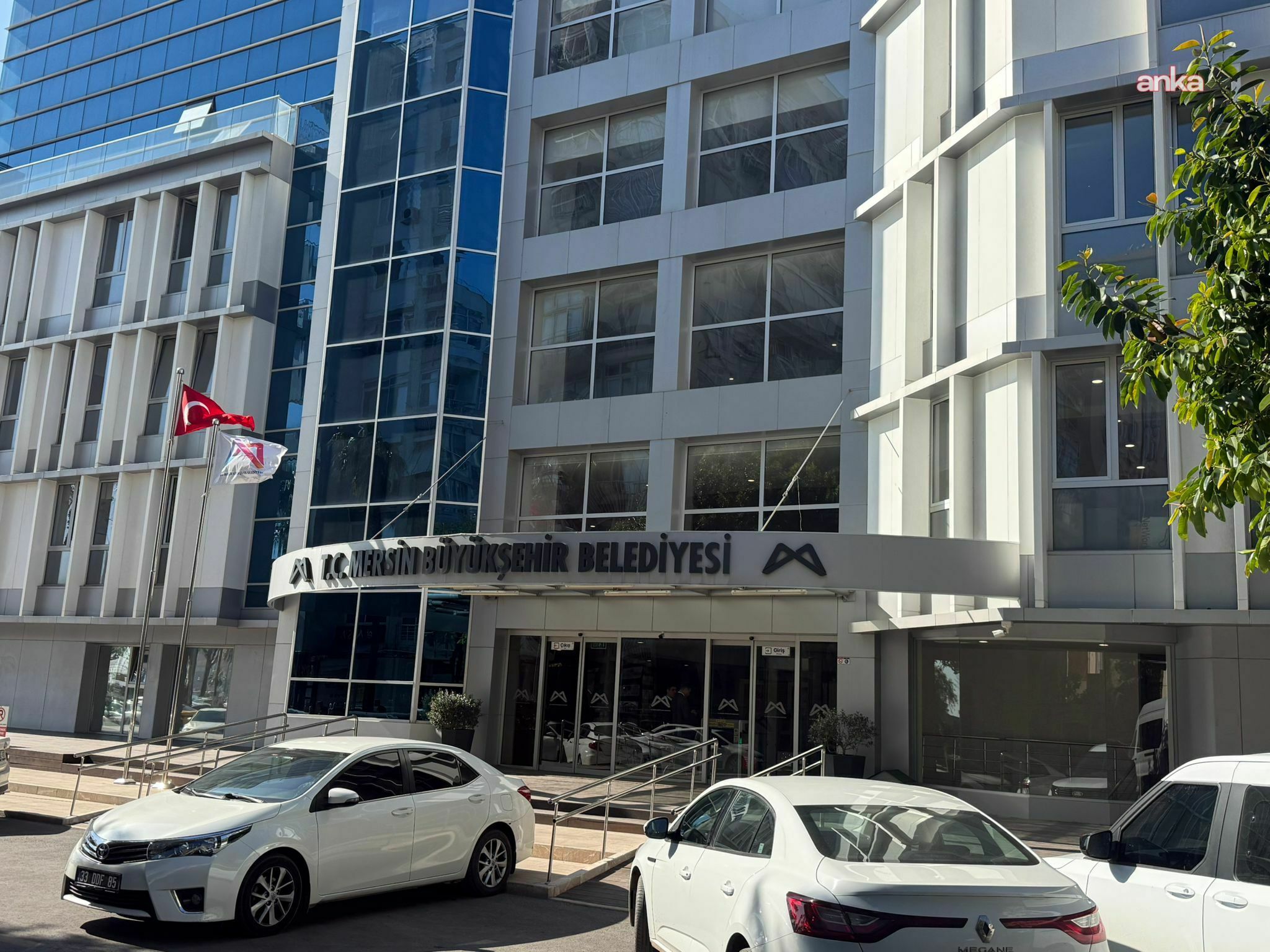 Mersin Büyükşehir Belediyesi: "Belediyemiz, halk sağlığını her şeyin üzerinde tutmakta; tüm işlemlerini ilgili mevzuat ve resmî denetimler çerçevesinde sürdürmektedir"