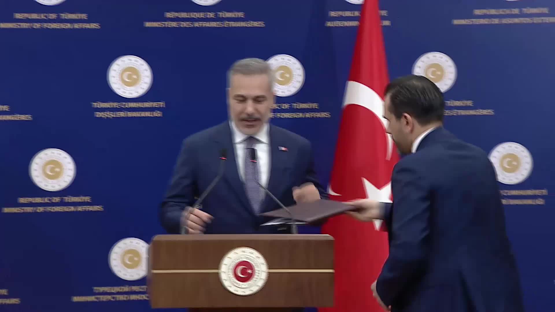 Hakan Fidan: Savaşa dair her tür senaryoya hazırlıklı durumdayız