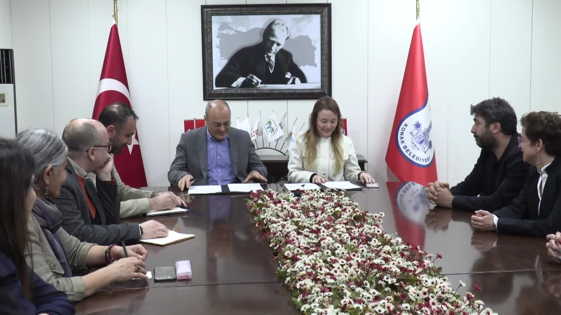 Konak Belediyesi ve BAYETAV’dan iş birliği: İmzalar eşit ve adil yaşam için atıldı