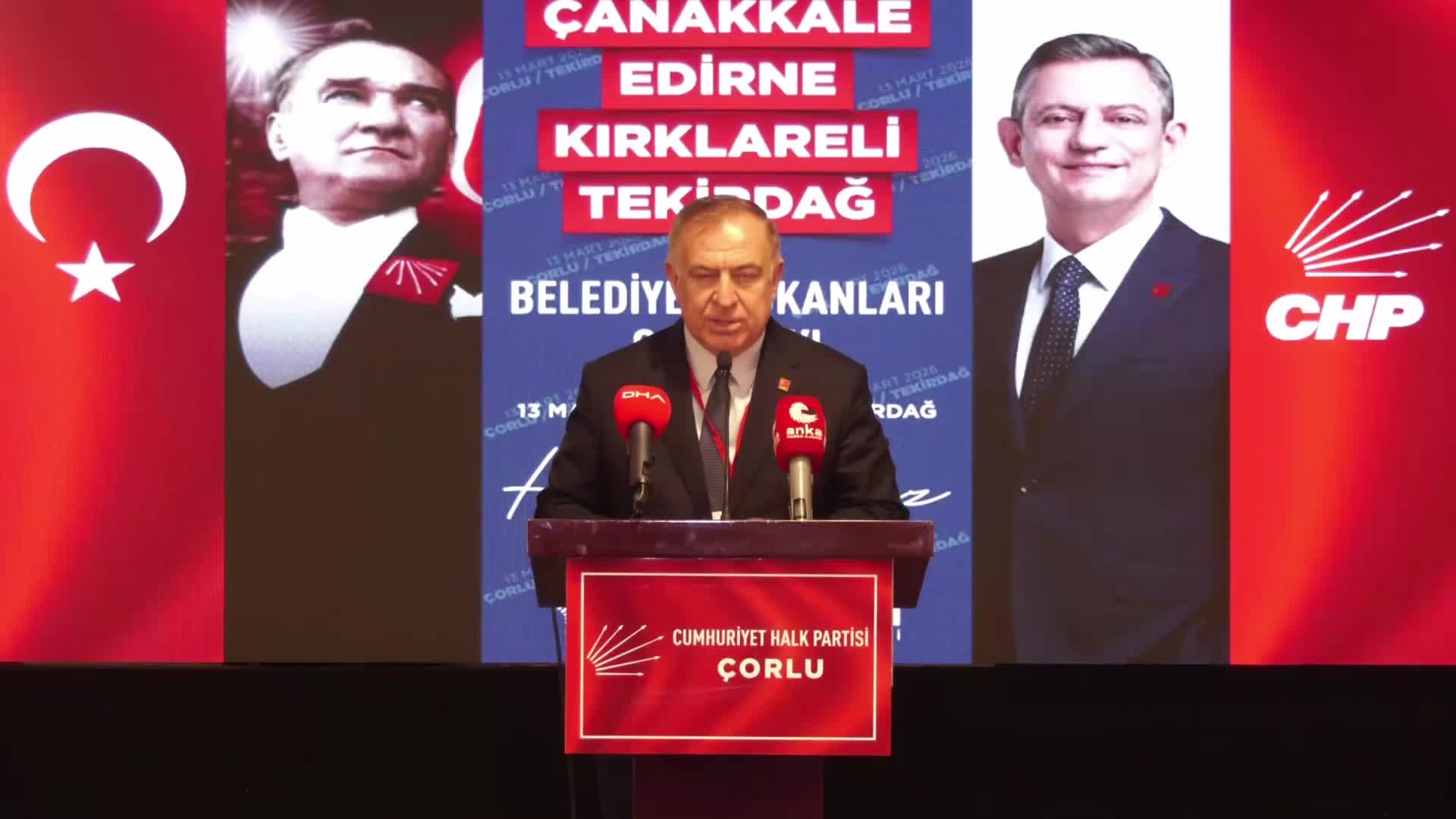 CHP'li Trakya Belediye Başkanları Toplantısı... Gökan Zeybek: "Tüm belediye başkanlarımız ve örgütümüzle birlikte biz bütünüz ve biriz"