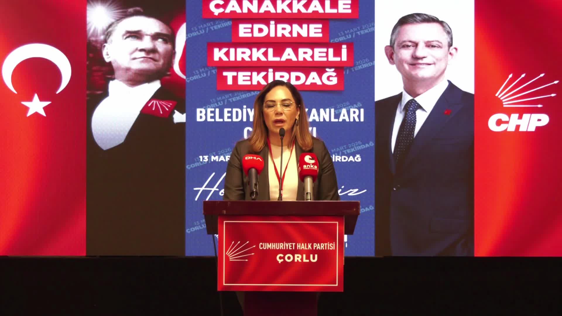 CHP'li Trakya Belediye Başkanları Toplantısı...Candan Yüceer: "Halkın iradesinin yargı yoluyla baskı altına alınamayacağını en yüksek sesimizle ifade ediyoruz"
