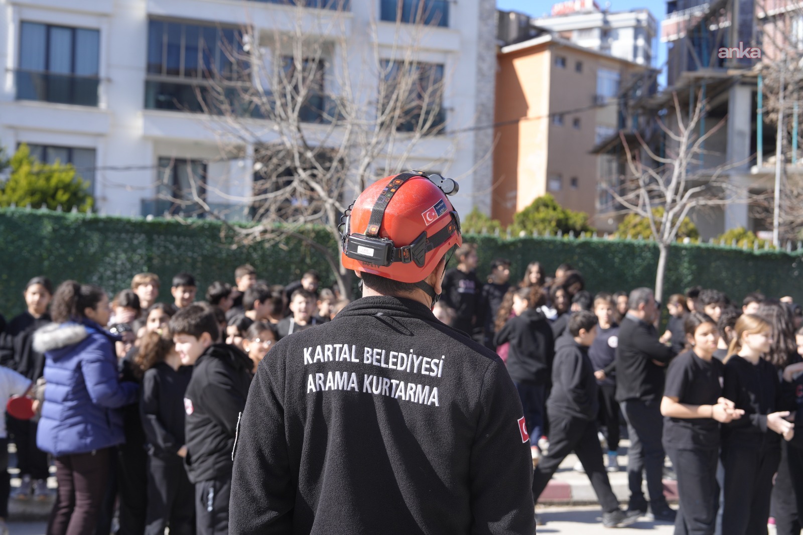 Kartal Belediyesi’nden okullarda afet bilinci eğitimi
