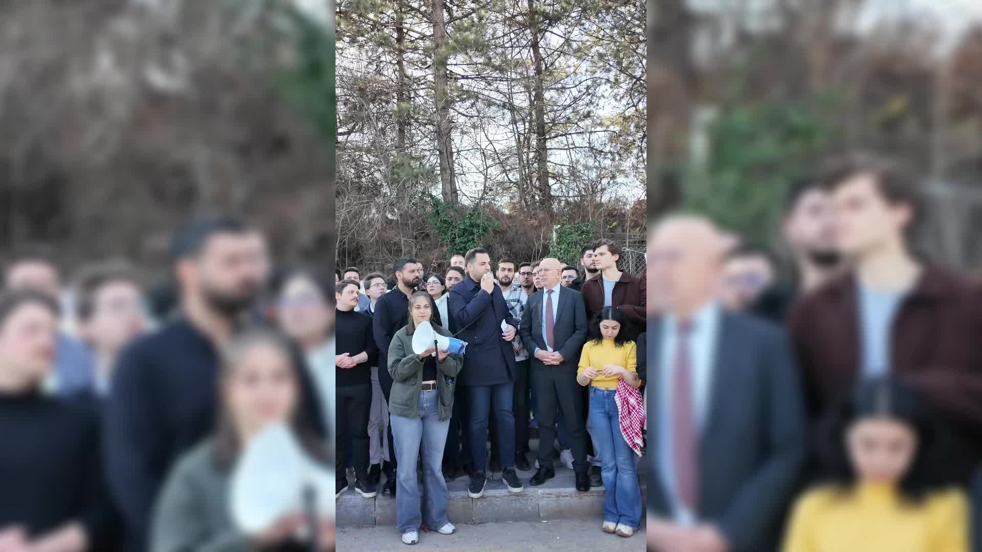 Cem Aydın: Bu gençlik Cumhuriyet tarihi boyunca hiçbir zaman boyun eğmedi