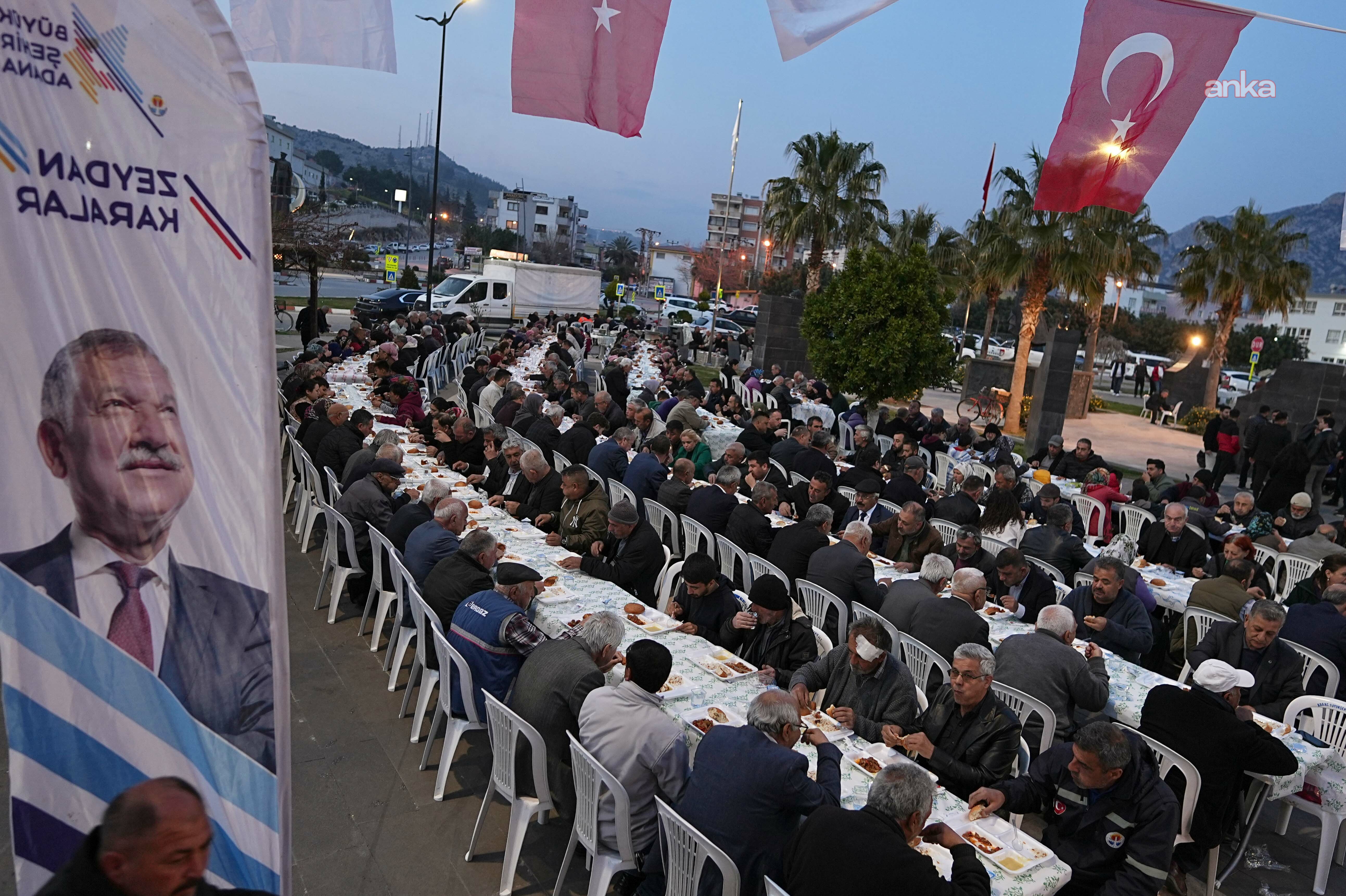 Adana Büyükşehir Belediyesi'nden Kozan’da iftar programı