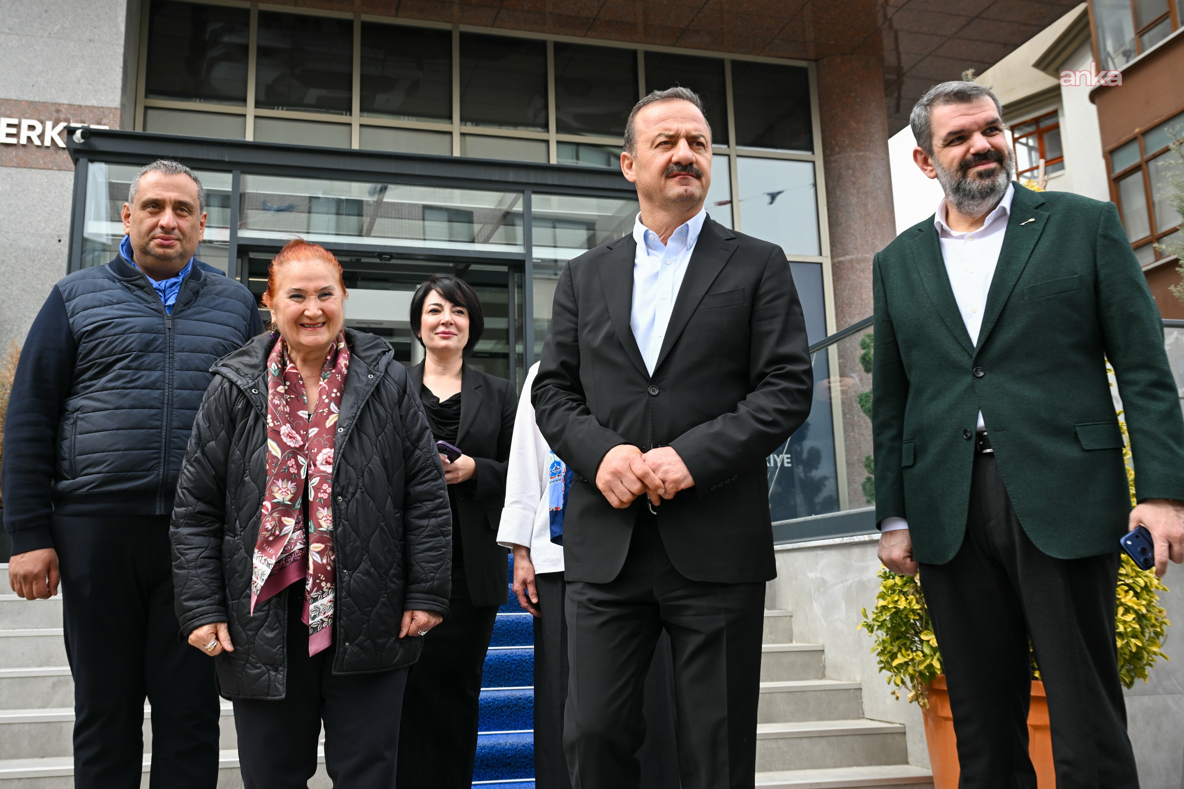 Sabahat Akkiraz’dan Yavuz Ağıralioğlu’na ziyaret