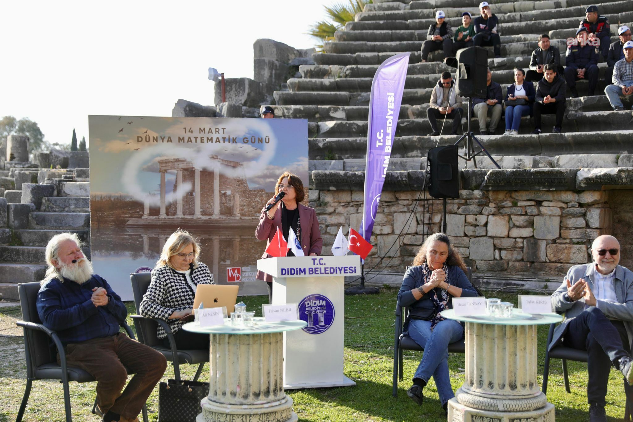 Didim Belediyesi, Miletos'ta "Matematik ve Umut" buluşmasına ev sahipliği yaptı