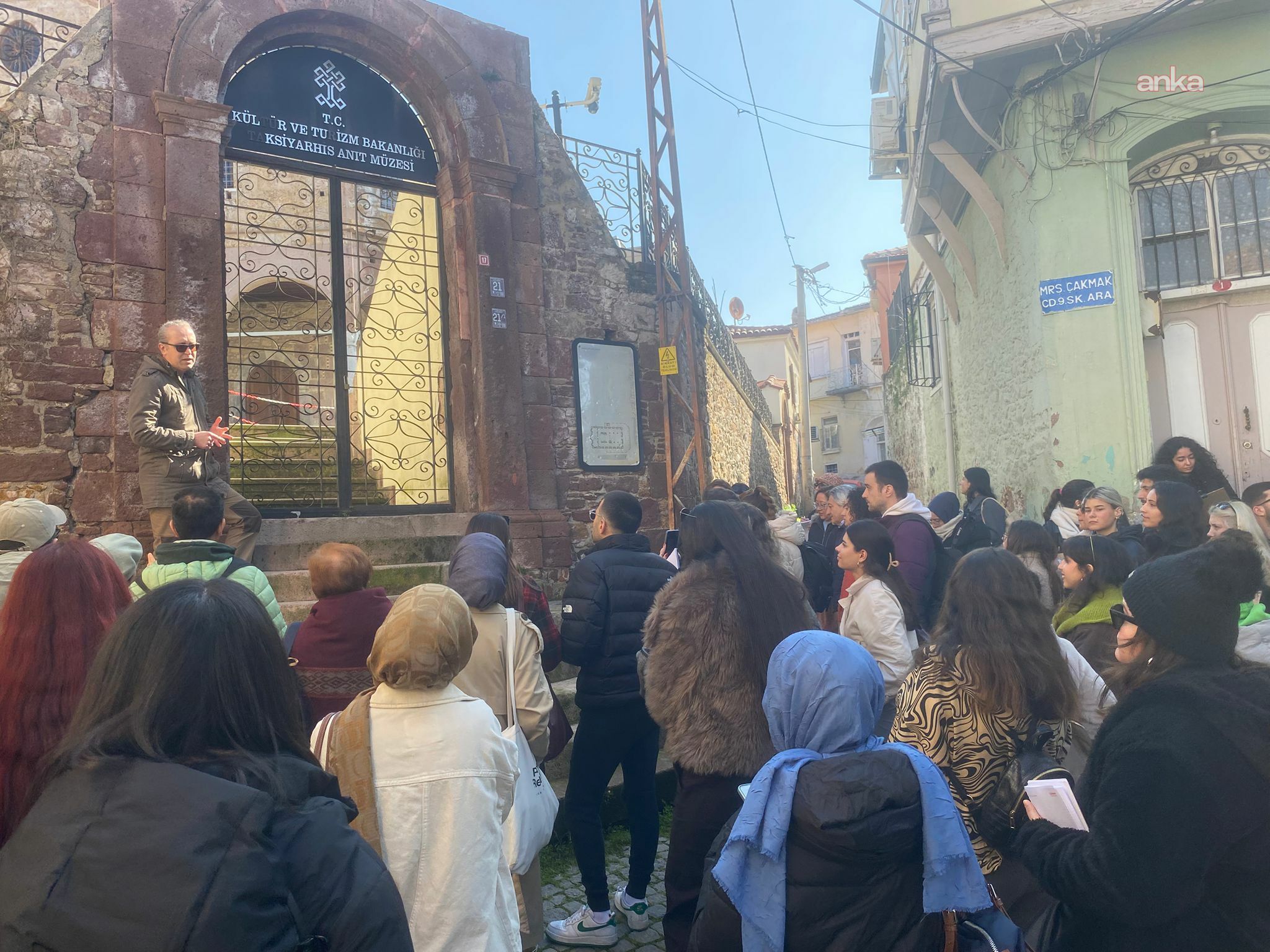 Üniversite öğrencilerinden Ayvalık'a akademik dokunuş