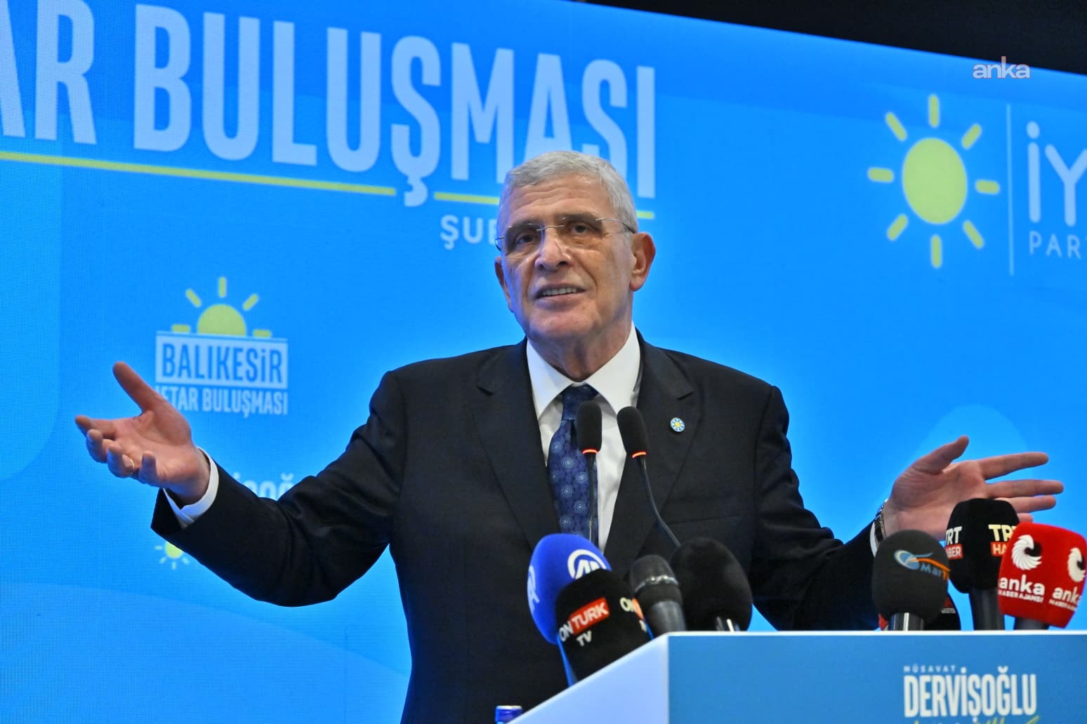 Müsavat Dervişoğlu’ndan Kadir Gecesi mesajı