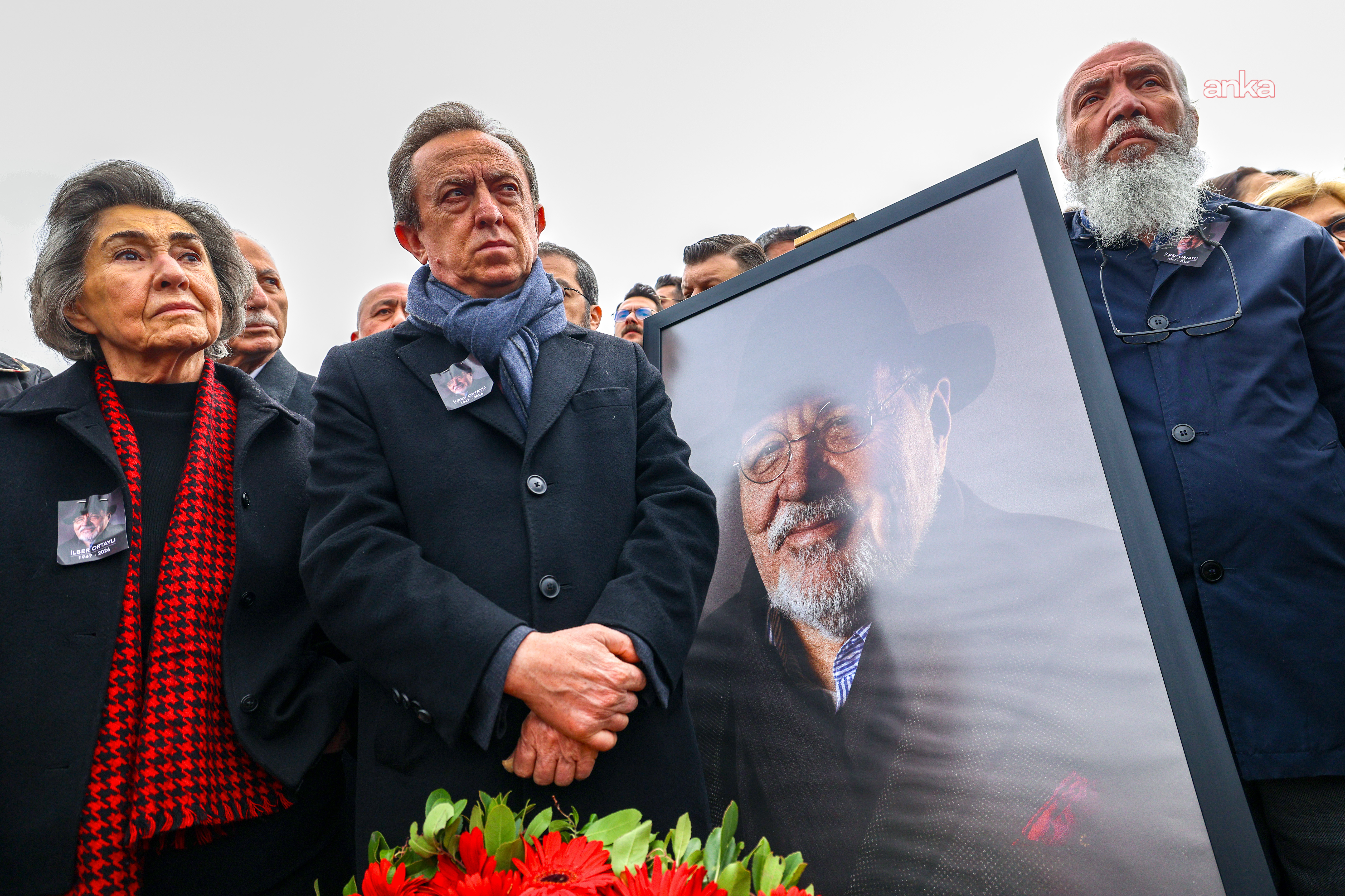 Prof. Dr. İlber Ortaylı için Galatasaray Üniversitesi'nde anma töreni... Törene, CHP Genel Başkanı Özel'in de aralarında olduğu birçok siyasi, sanatçı ve akademisyen katıldı