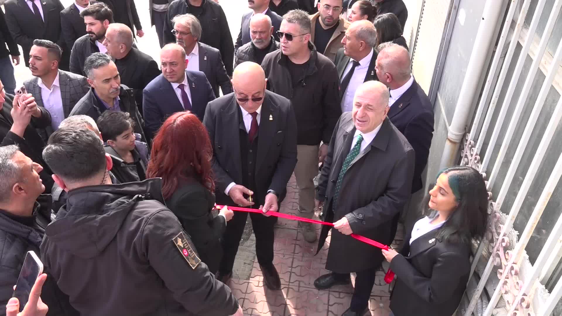 Zafer Partisi Genel Başkanı Ümit Özdağ: “Meclis Başkanı’nın kendi devletini ve istihbaratını zan altında bırakması açık bir akıl tutulmasıdır”