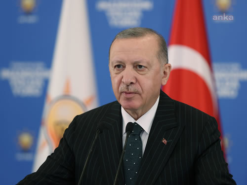 ERDOĞAN: KADİR BEY'İ, İSTANBUL'A VE ÜLKEMİZE KATTIKLARINI UNUTMAYACAĞIZ