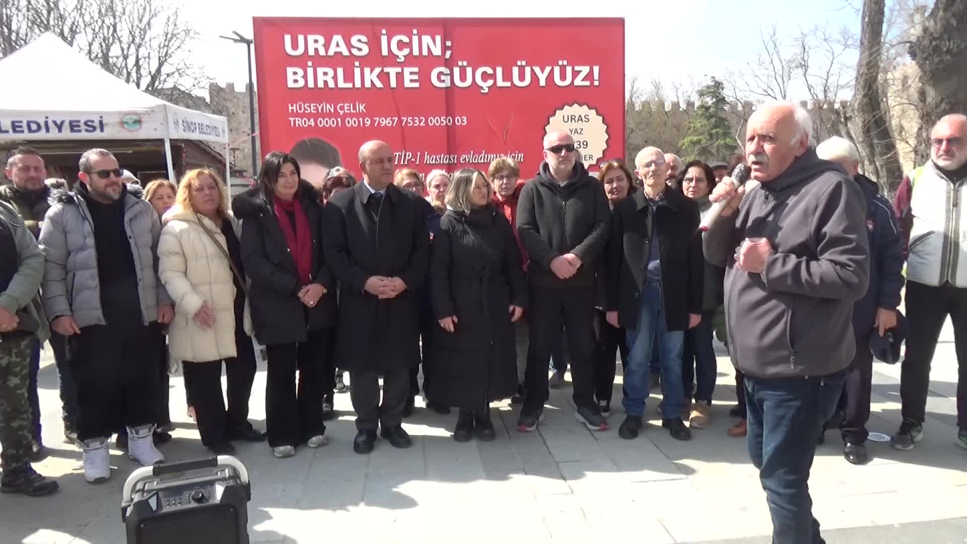 Sinoplu SMA hastası Uras bebek için başlatılan kampanyada hedeflenen bağışa ulaşıldı... Uras bebek Almanya'da tedavi olacak