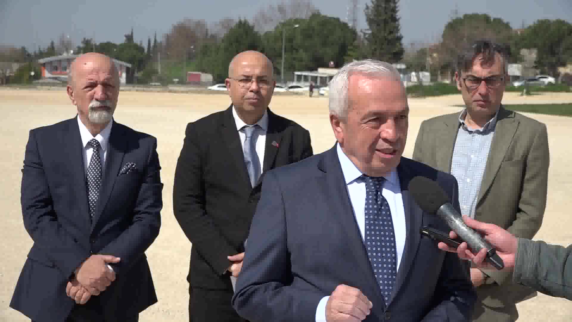 Nilüfer Belediye Başkanı Özdemir, Cumhurbaşkanı kararıyla Bursa'da hastane alanının satış listesine alınmasına tepki gösterdi