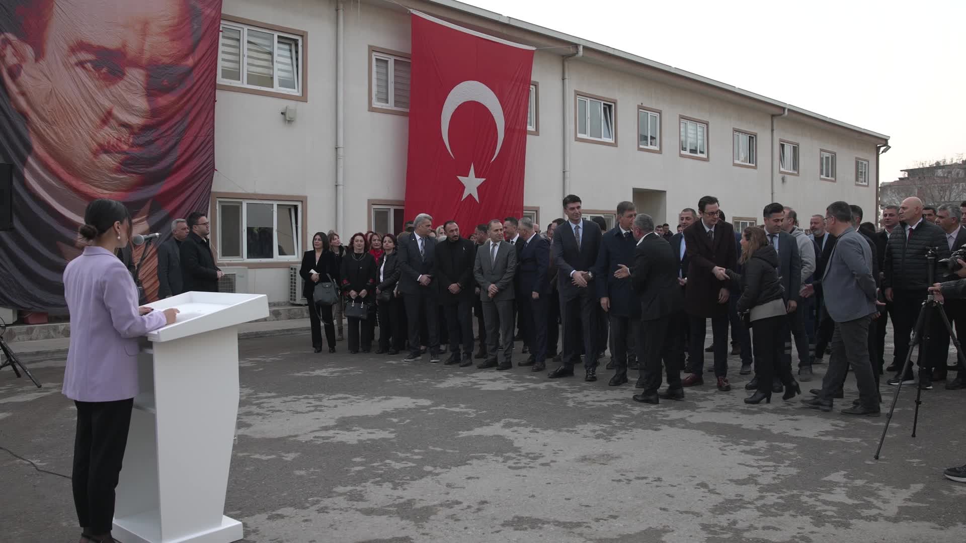 Başkan Tugay, İZSU personeli ile bayramlaştı: “İZSU bizim gururumuzdur”