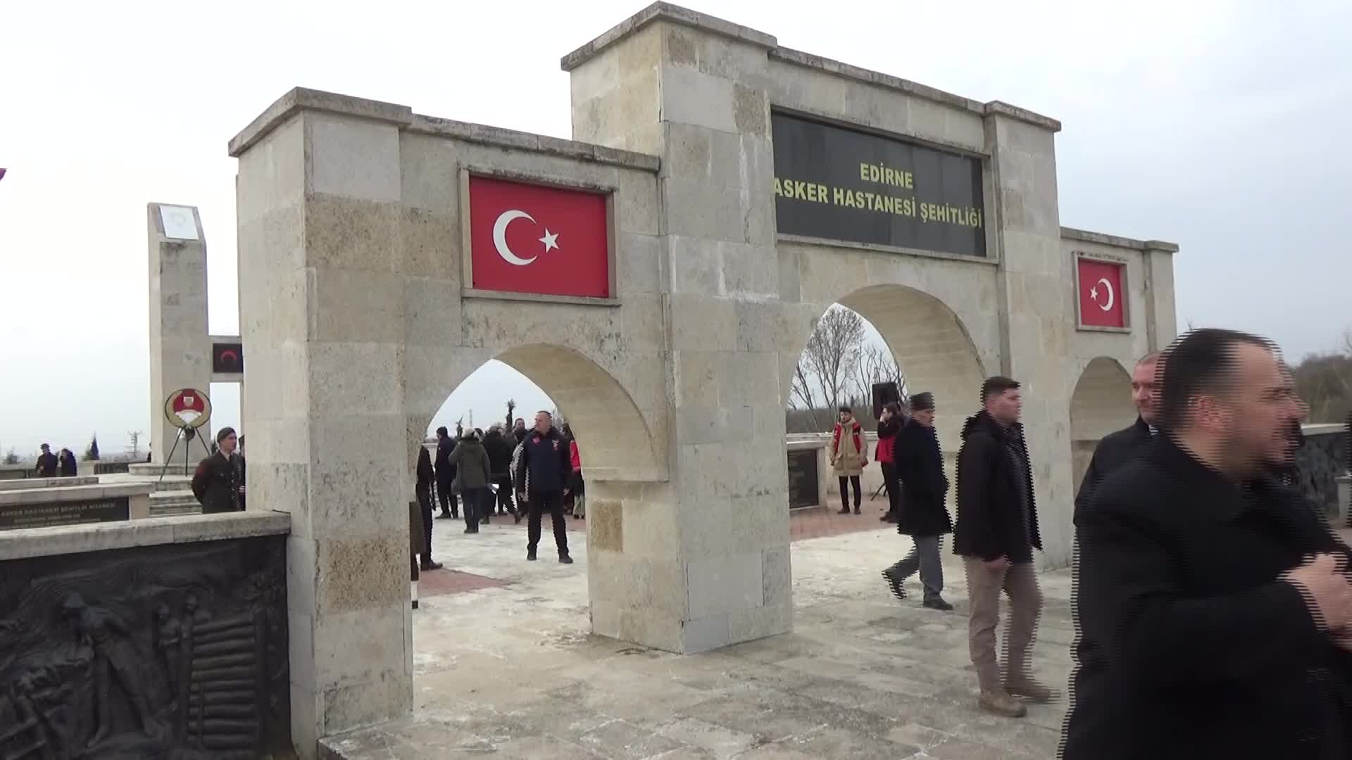 Edirne’de 18 Mart Çanakkale Zaferi ve Şehitleri Anma Günü dolayısıyla tören düzenlendi