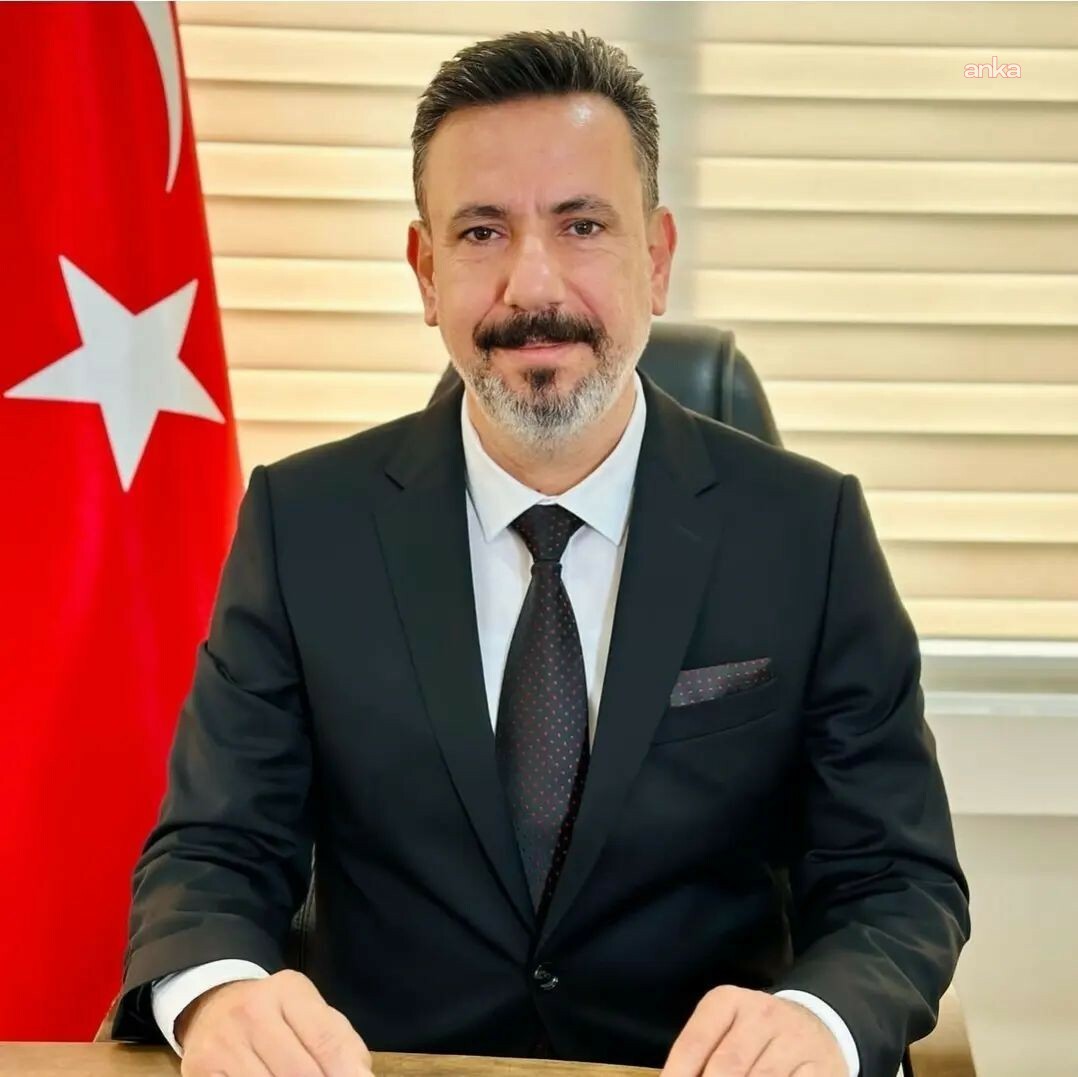 Arsuz Belediye Başkanı Üstün: “Bayramın ilçemize ve ülkemize hayırlar getirmesini diliyorum”
