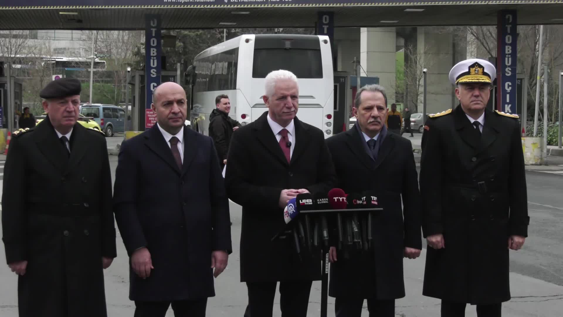 İstanbul Valisi Davut Gül, Esenler'de bayram önlemlerini anlattı:  Bayram denetimleri artacak ama bu radarlarda ‘pusu kurarak’ yapılan bir denetim değil"