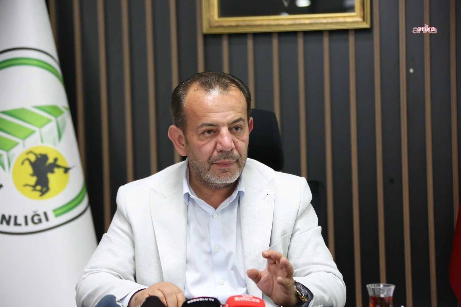 Tutuklu Bolu Belediye Başkanı Tanju Özcan: "Çanakkale geçilmez. Millet iradesi yenilmez"