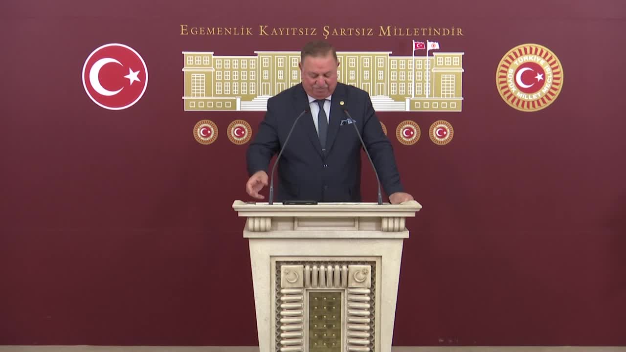 Yeniden Refah Partili Bekin: “Türkiye’nin kalbi olan yasama merkezinde emniyet güçlerinin basın toplantılarımızı kayıt altına almaları kabul edilebilir değil”