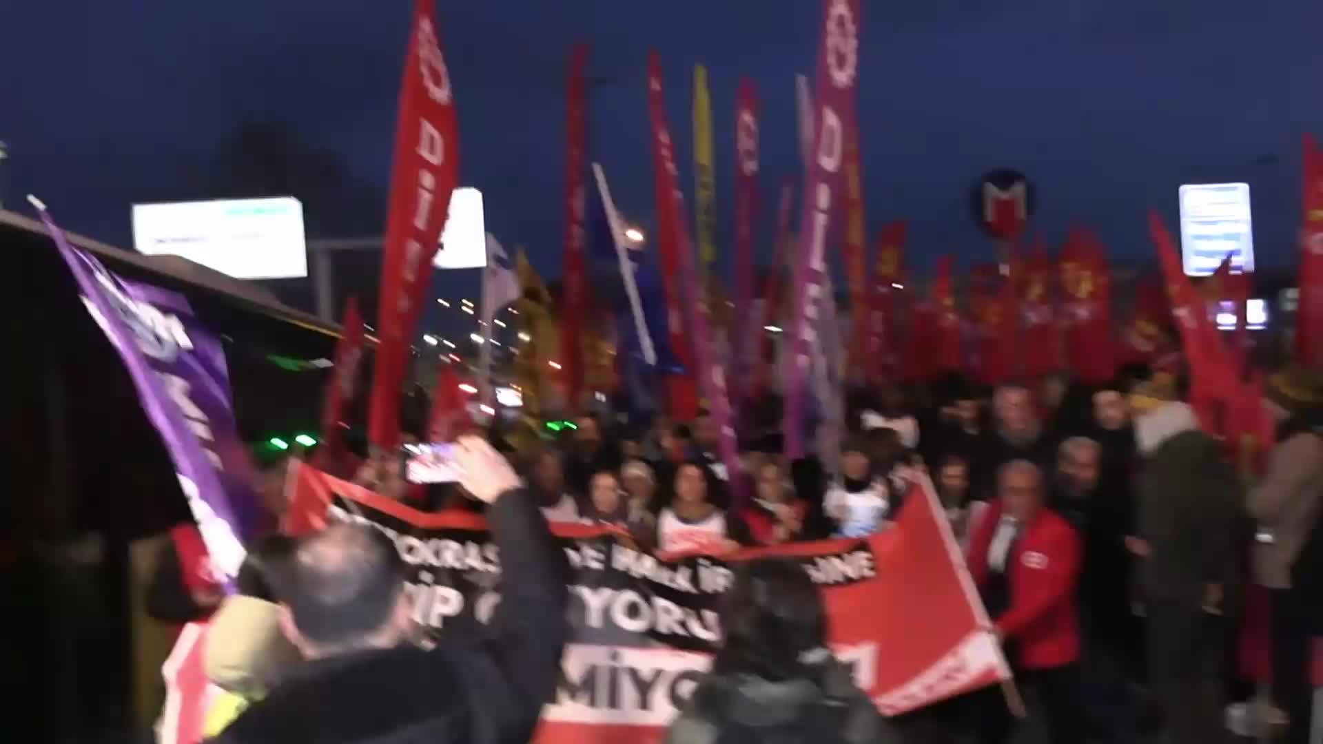 CHP'nin "Millet İradesine Sahip Çıkıyor" mitingi... Erkan Baş: "Hep beraber bu iktidardan kurtulacağız"