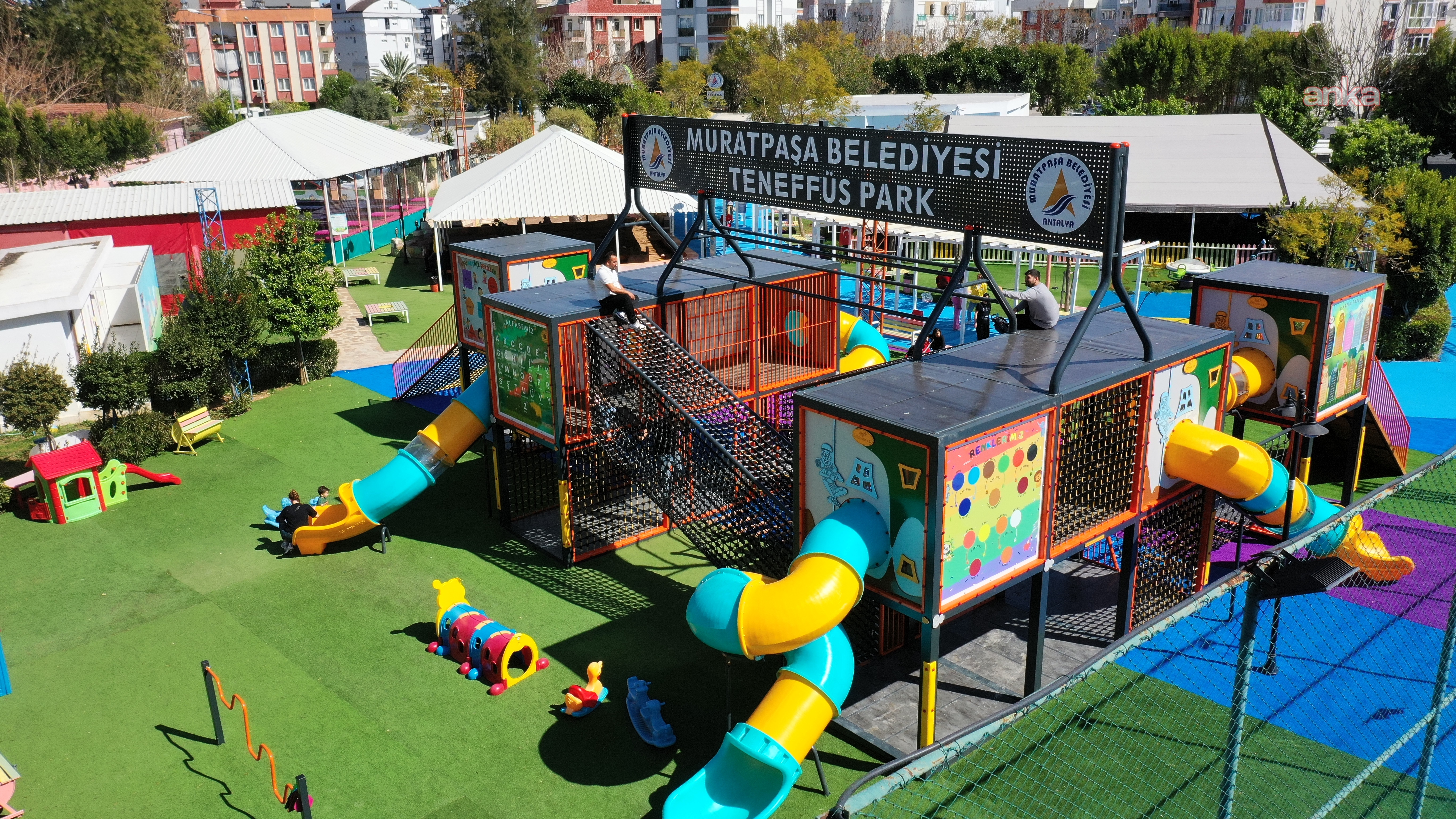 Muratpaşa Belediyesi’nin sosyal tesisleri, bayramın ikinci gününden itibaren misafirlerini ağırlayacak