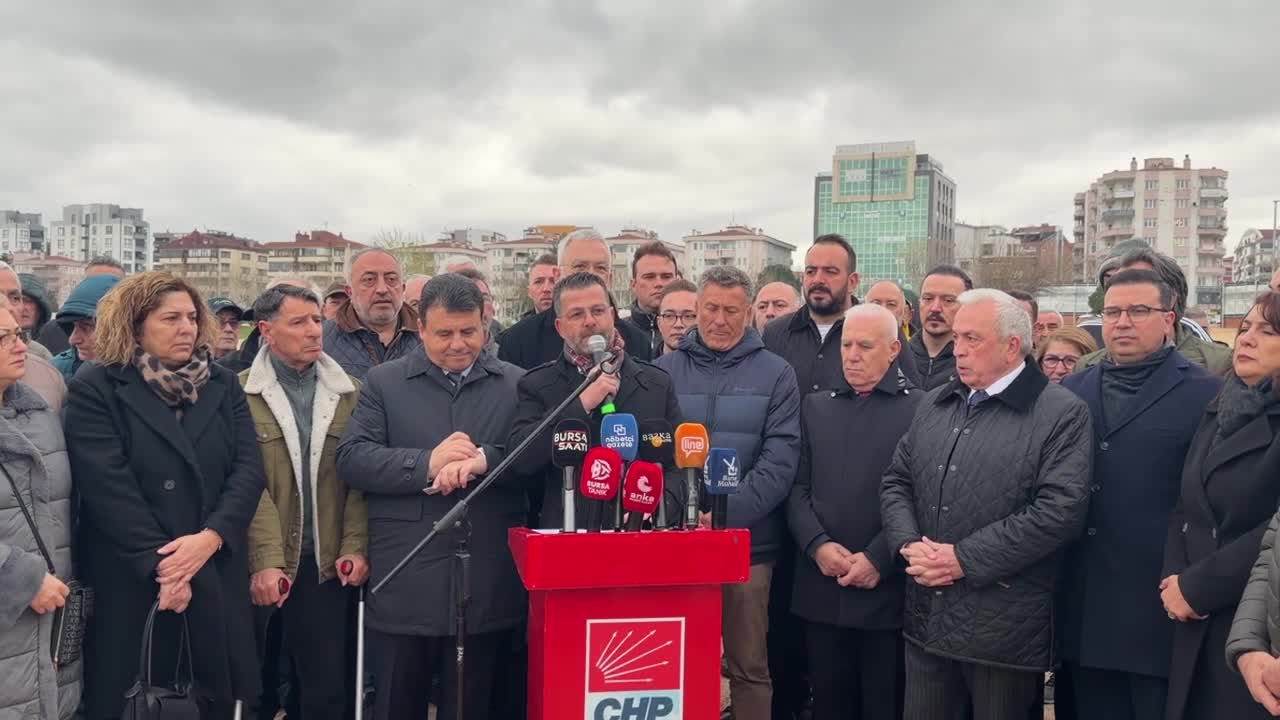 CHP'li Pala'dan Bursa'da hastane alanının satışa çıkarılmasına tepki:  "Burayı alma heveslisi olanlara söylüyorum, birkaç sene sonra iktidarız, bunların hepsini geri alacağız"