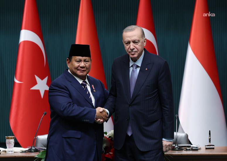 Cumhurbaşkanı Erdoğan, Endonezya Cumhurbaşkanı Subianto ile görüştü