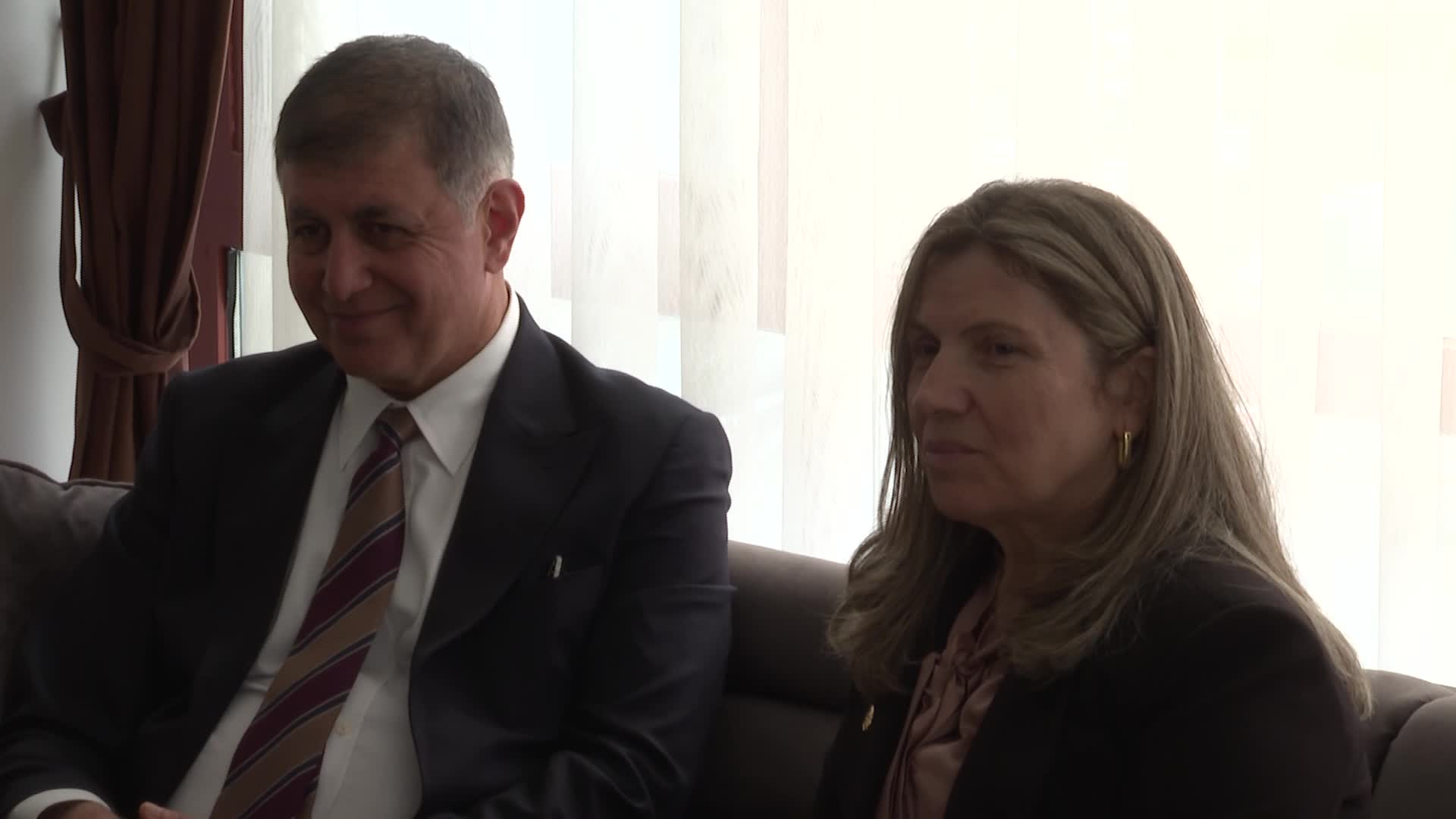 Cemil Tugay'dan şehit aileleri ve gazilere bayram ziyareti
