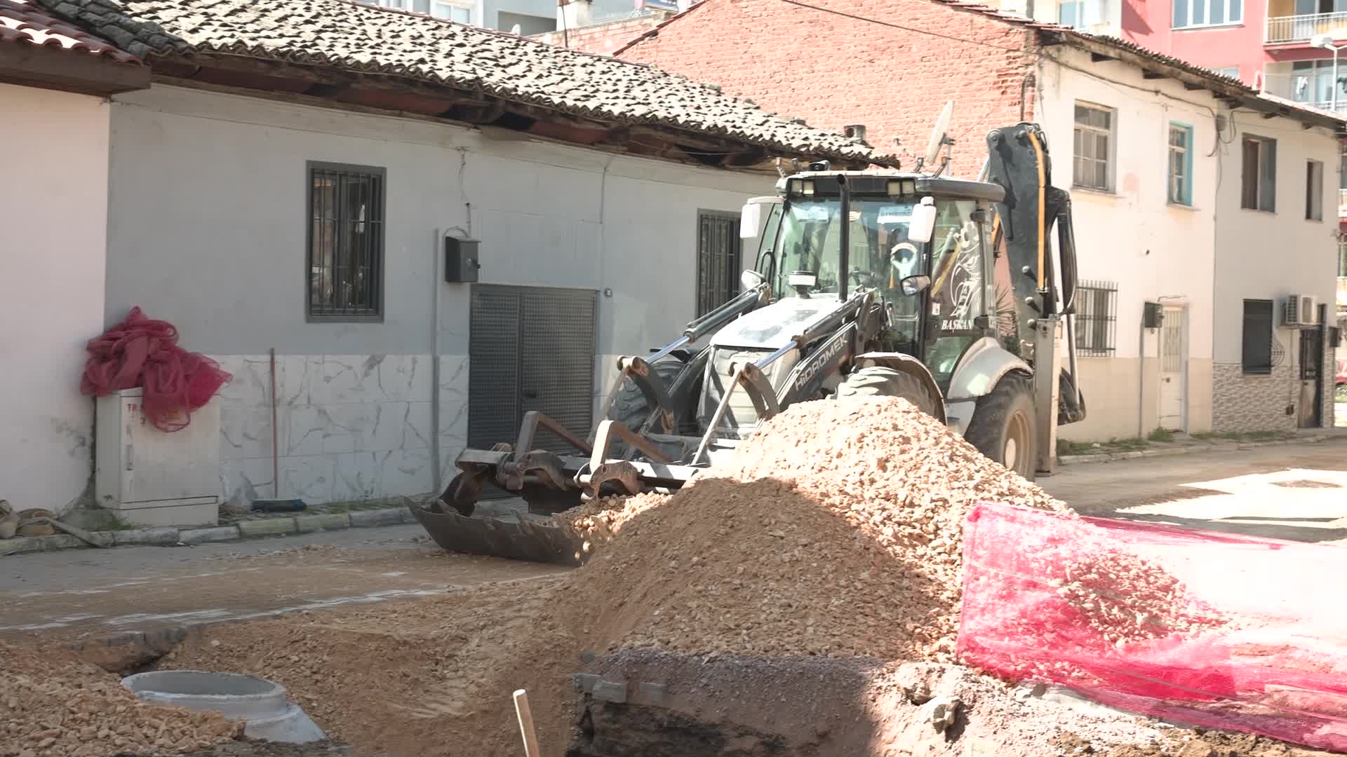 İzmir Büyükşehir Belediyesi'nden Ödemiş'in altyapısında kapsamlı dönüşüm