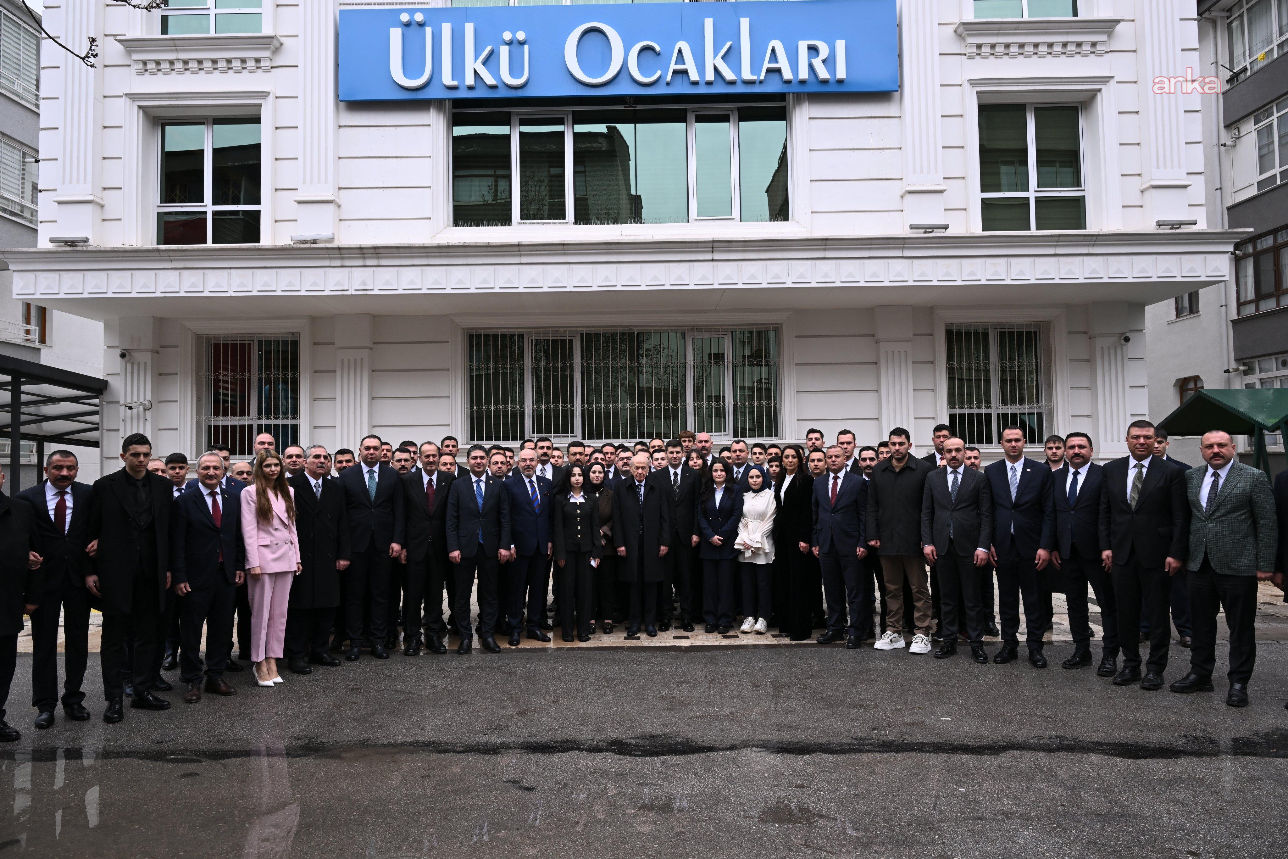 MHP Genel Başkanı Bahçeli, Ülkü Ocakları Eğitim ve Kültür Vakfı'nı ziyaret etti