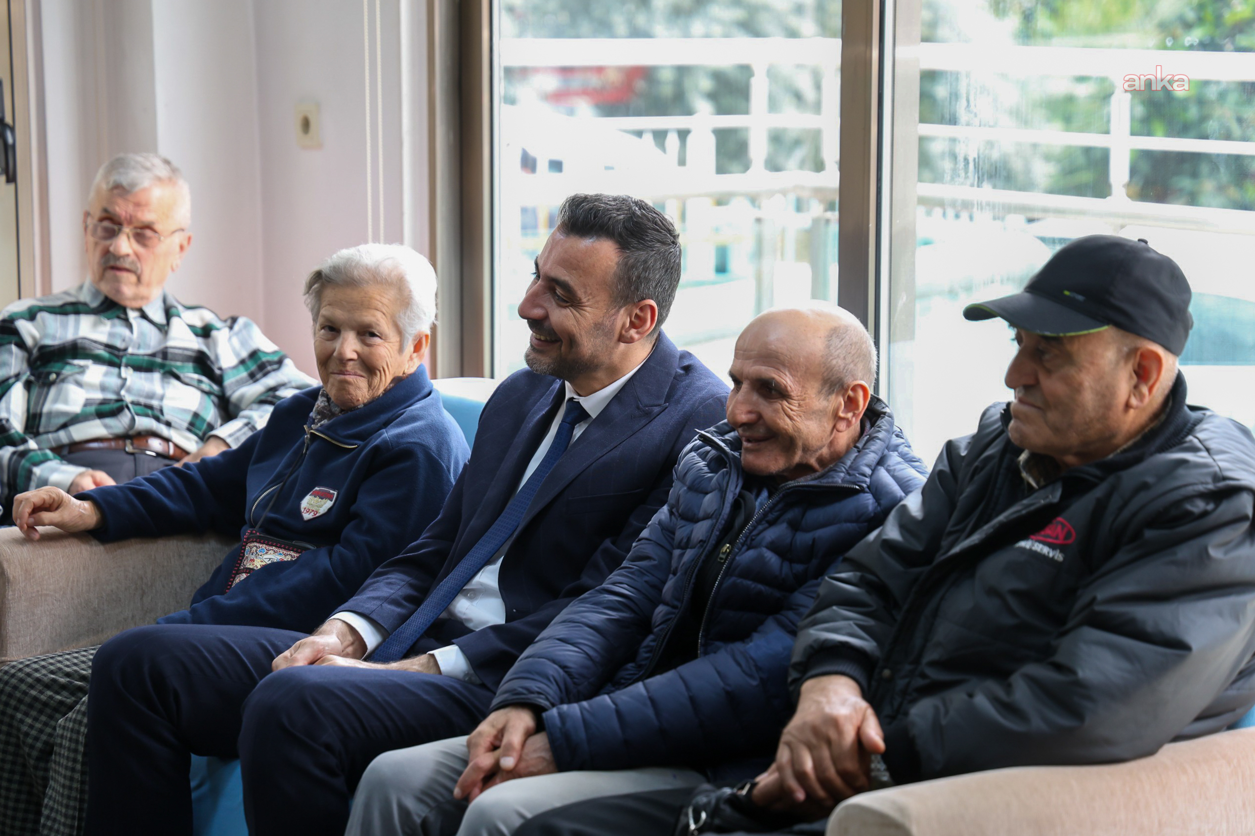 Manavgat Belediye Başkanı Çiçek, vatandaşlarla bayramlaştı