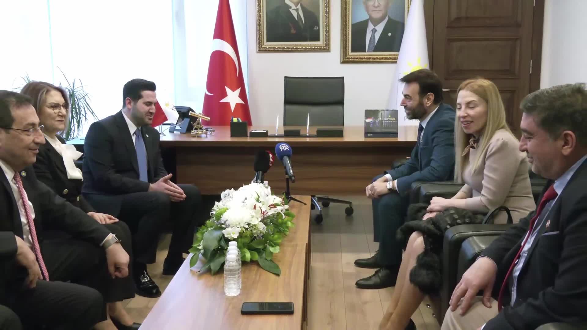 Siyasi partiler arası bayramlaşma… İYİ Parti'ye; Milli Yol Partisi, Zafer Partisi ve Gelecek Partisi'nden bayram ziyareti