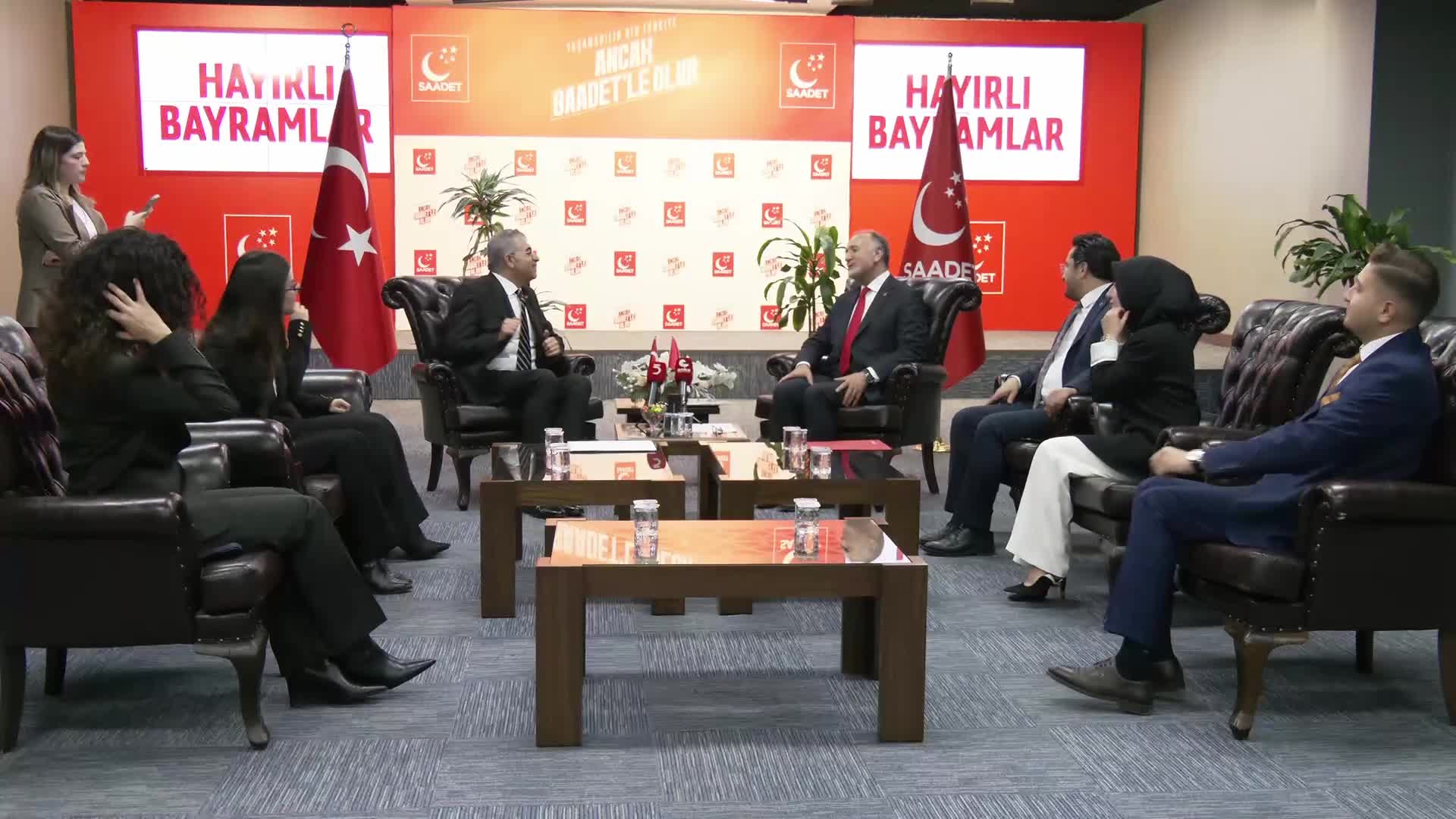 Siyasi partiler arası bayramlaşma… DSP, HÜDA PAR ve CHP heyeti, Saadet Parti heyetiyle bayramlaştı