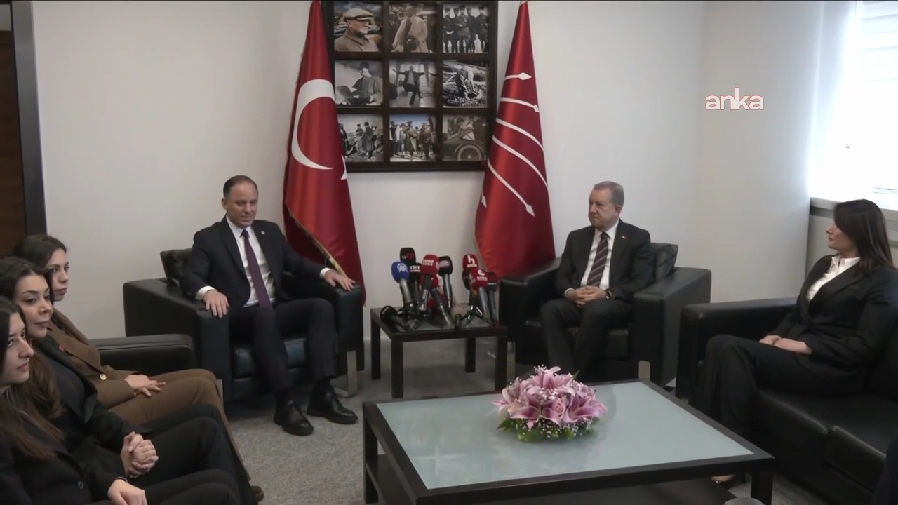 MHP’den CHP’ye bayram ziyareti... CHP, Türkeş ve İmamoğlu'nun tutukluluğunu benzetti, MHP itiraz etti