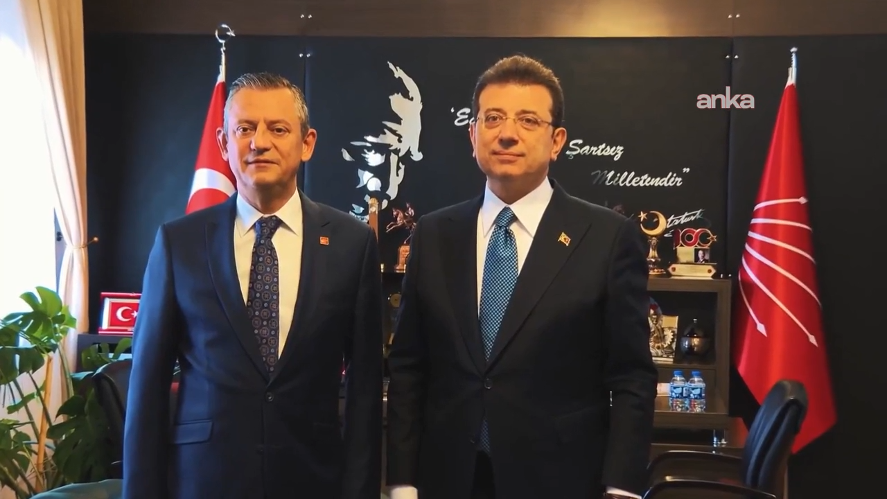 Özgür Özel: "Saraçhane’de karşılarında milleti buldular. O gün bugündür durmuyoruz, teslim olmuyoruz"