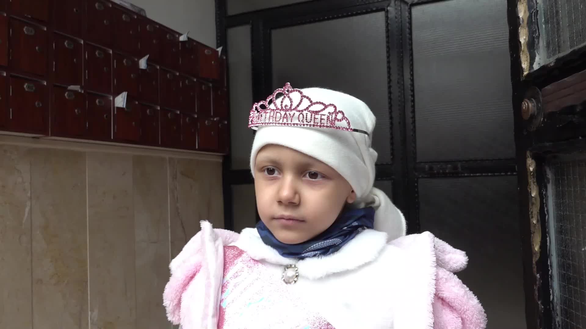 Tuzla'da gökyüzü Almira için renklendi... Kanseri yenen 5 yaşındaki Almira’ya büyük kutlama