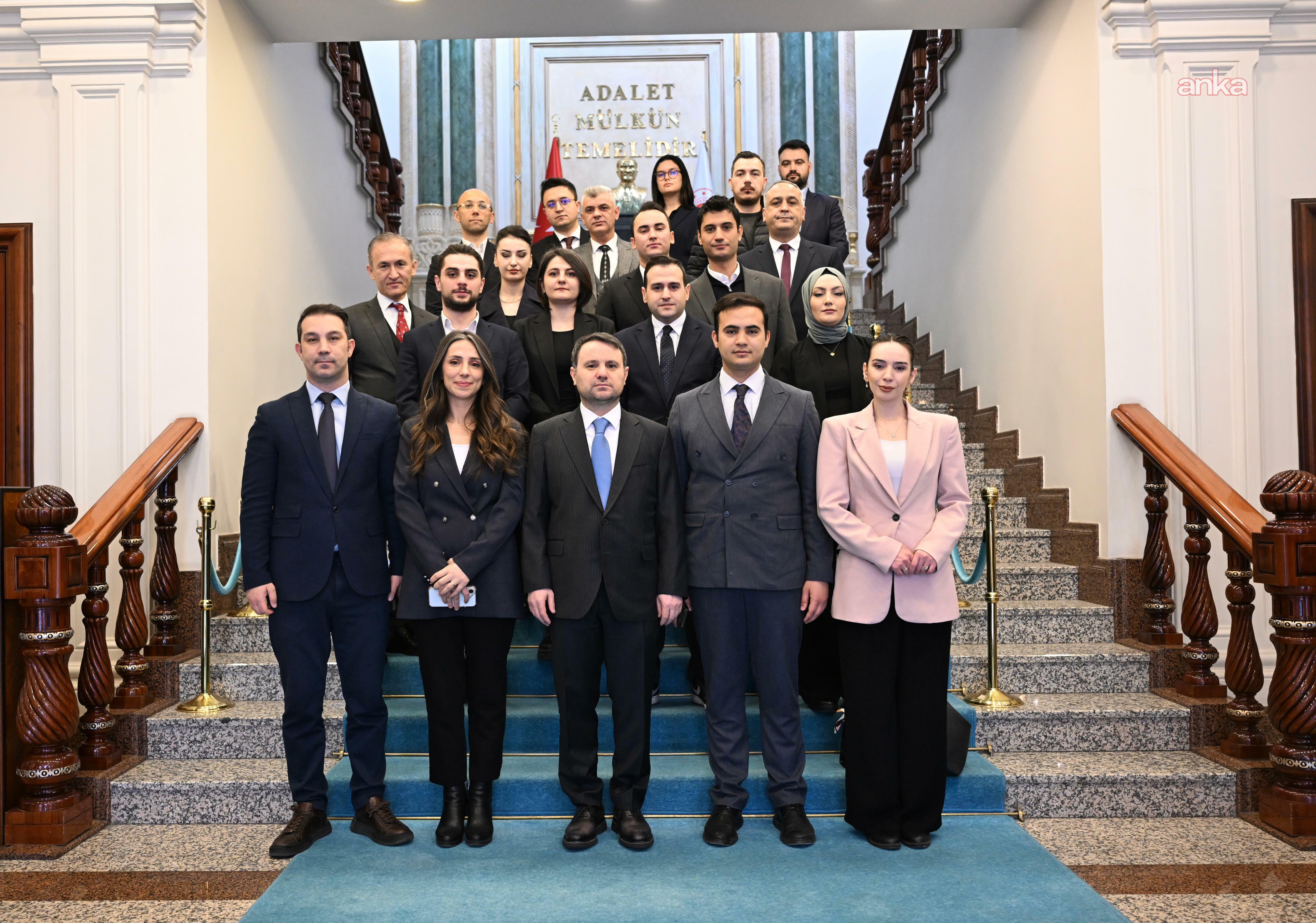 Adalet Bakanı Akın Gürlek, yargı muhabirleriyle bayramlaştı