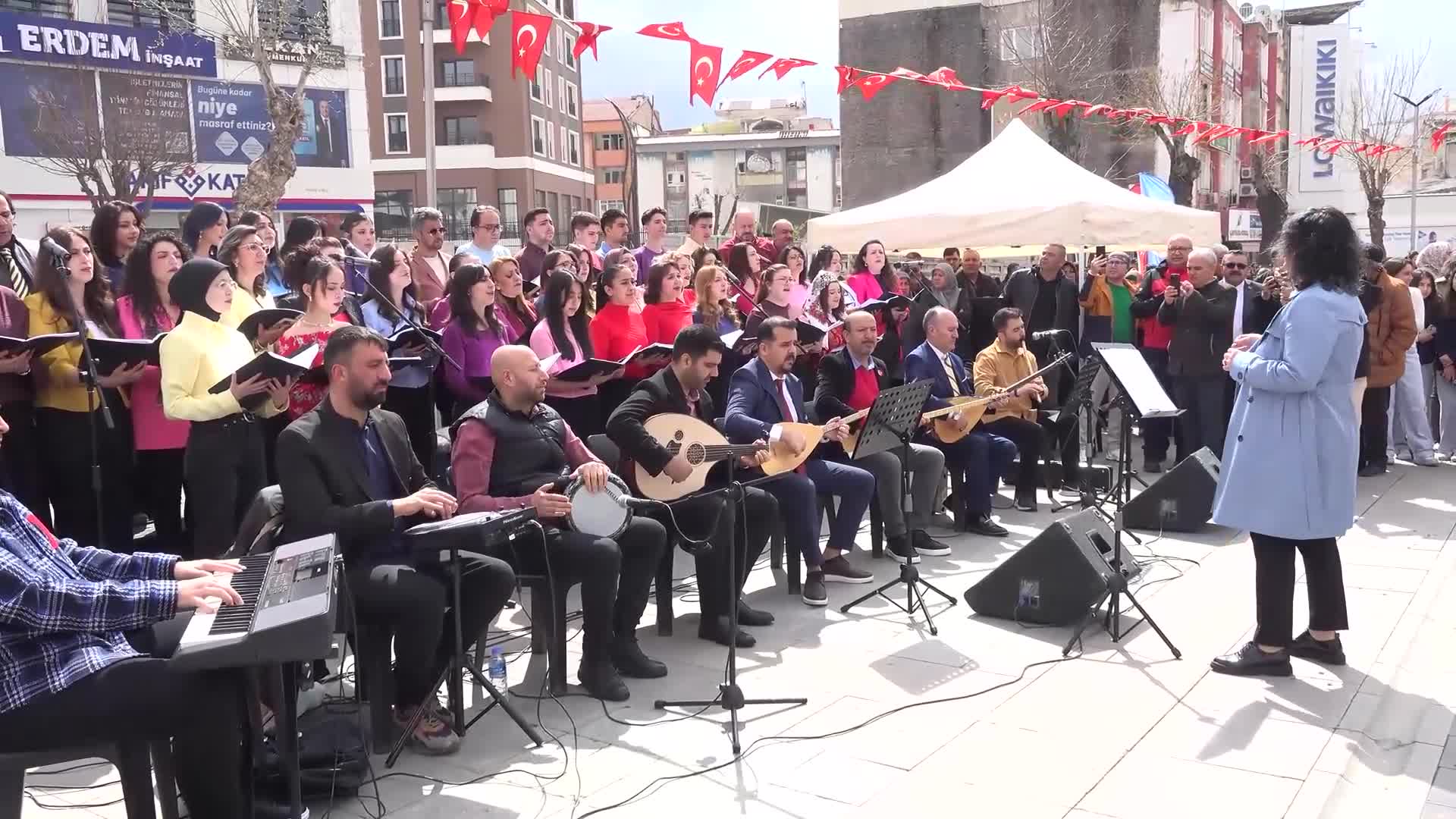 Aksaray'da Nevruz ateşi yandı... Vali Duru: "Nevruz sıradan bir takvim yaprağı değil, Türk töresinin sönmeyen ateşidir"