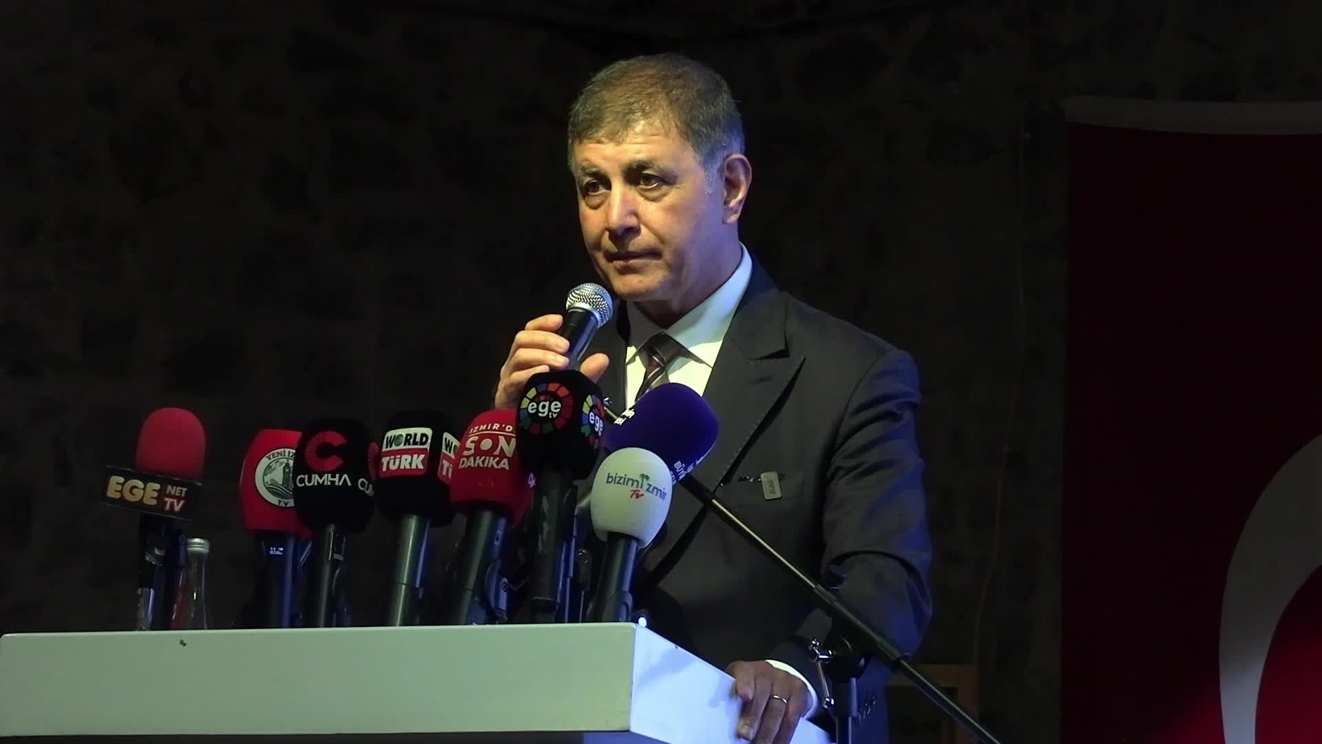 İzmir Büyükşehir Belediye Başkanı Tugay: İzmir’in kendi değerini bilmesi ve bu değeri tüm dünyaya anlatması gerekiyor