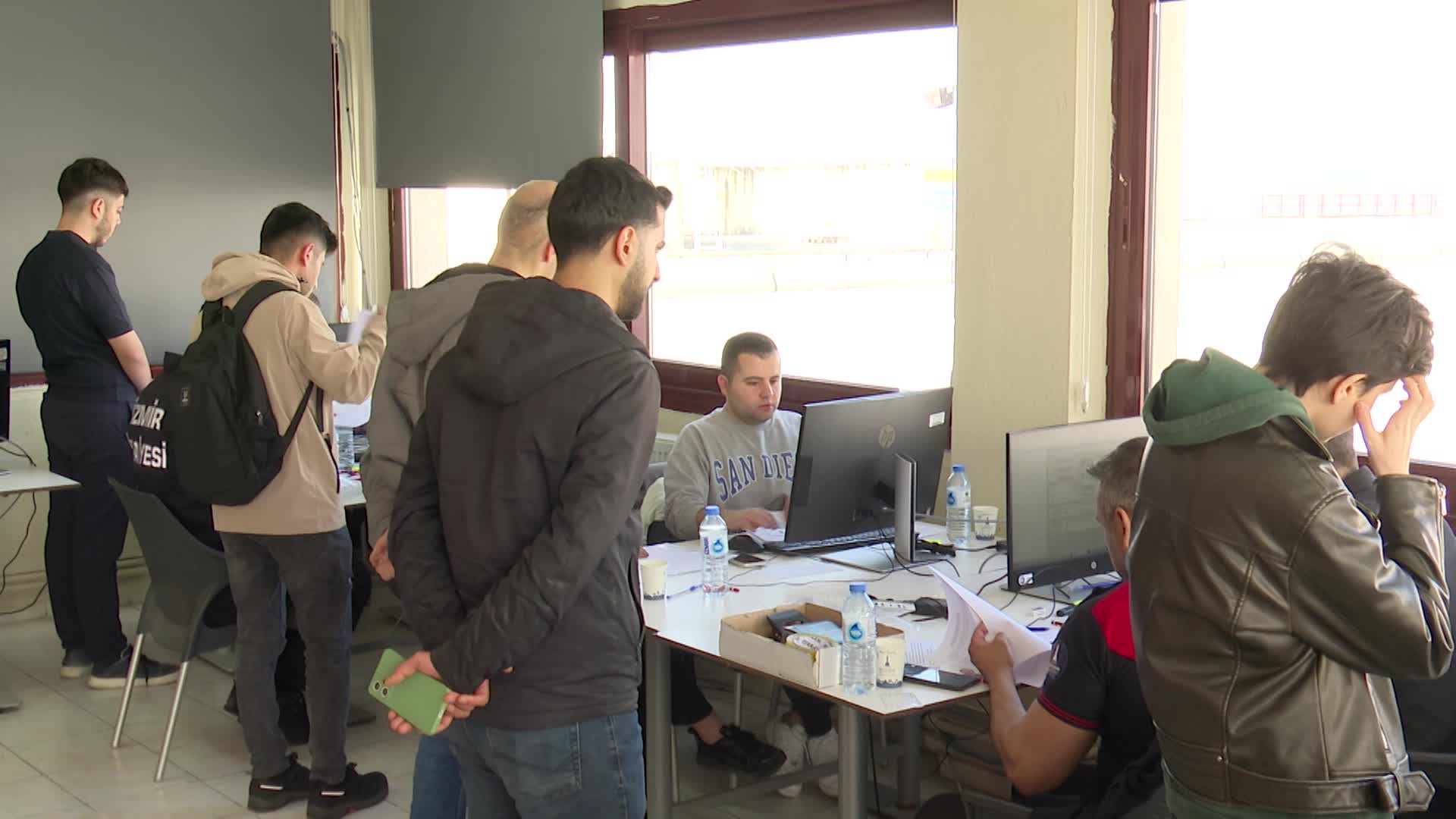 İzmir Büyükşehir Belediyesi, 100 itfaiye personeli alacak