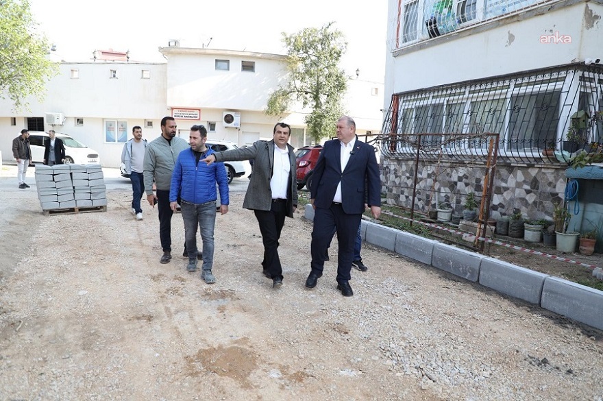Menderes Belediye Başkanı Çiçek sahadaki çalışmaları denetledi
