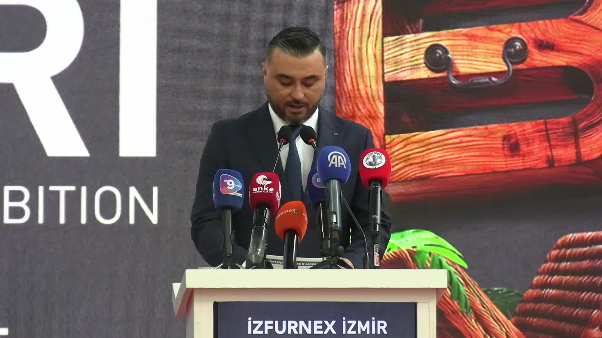 İzmir Mobilya Fuarı İZFURNEX 2026 kapılarını açtı... İZBB Başkan Vekili Yıldır: Mobilyada değer artık sadece üründe değil tasarım estetik ve marka gücündedir