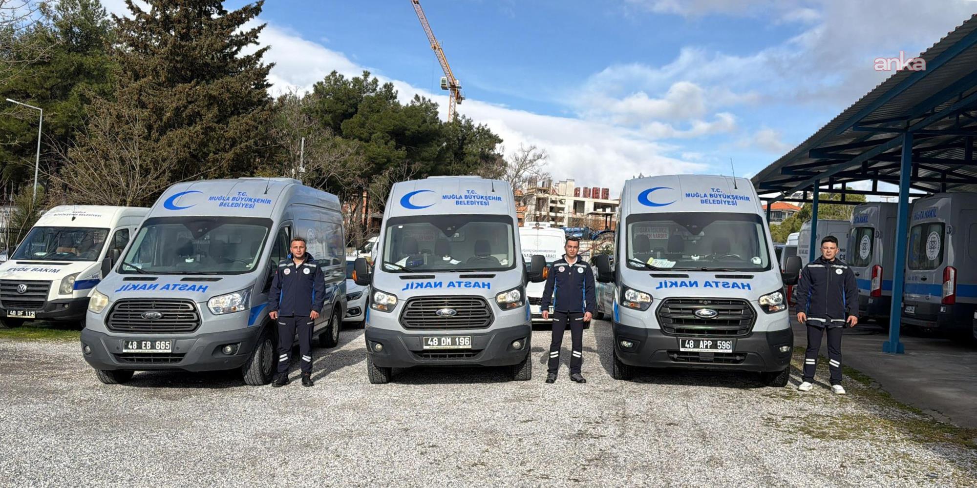 Muğla Büyükşehir Belediyesi, araç filosuna 3 hasta nakil ambulansı ve 5 adet binek araç ekledi