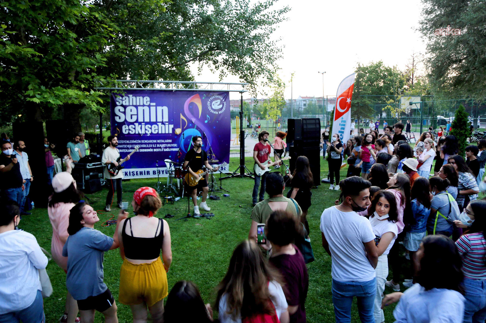 Eskişehir’in enerjisi, “Sokakta Müzik Var” etkinliği ile her ayın 26'sında zirveye taşınacak