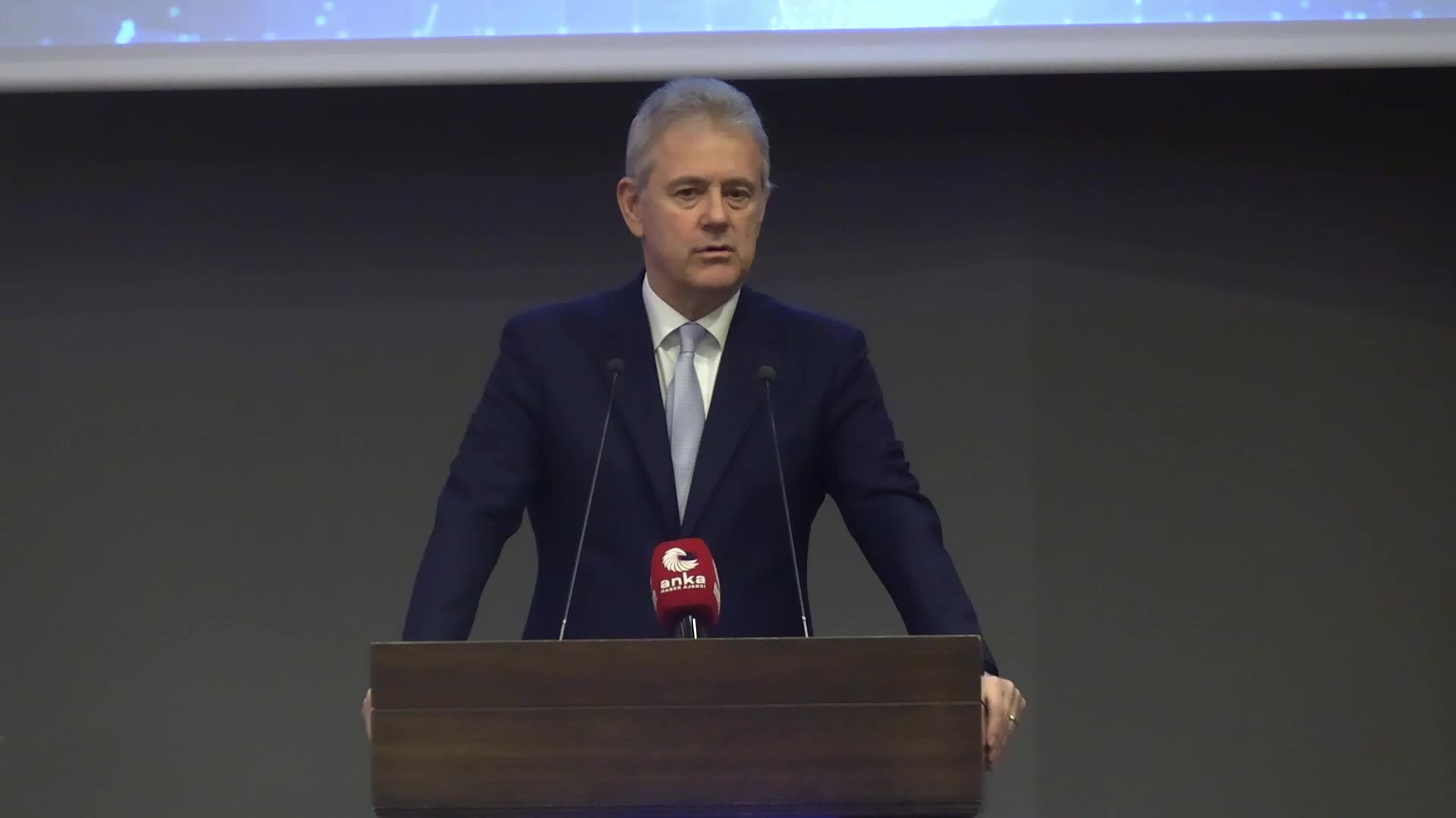 İZTO Yönetim Kurulu Başkanı Özgener: Ortadoğu’daki savaş küresel ekonomide yeni bir dönemi başlattı