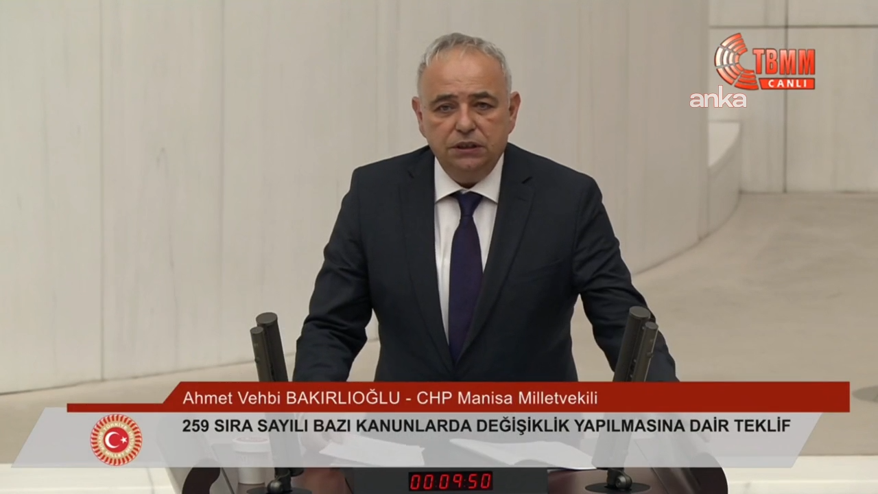 TBMM Genel Kurulu... CHP'li Bakırlıoğlu: Meclis'te koluna 10 milyon liralık saat takan milletvekillerimiz var ancak bu saatlerde ÖTV yok
